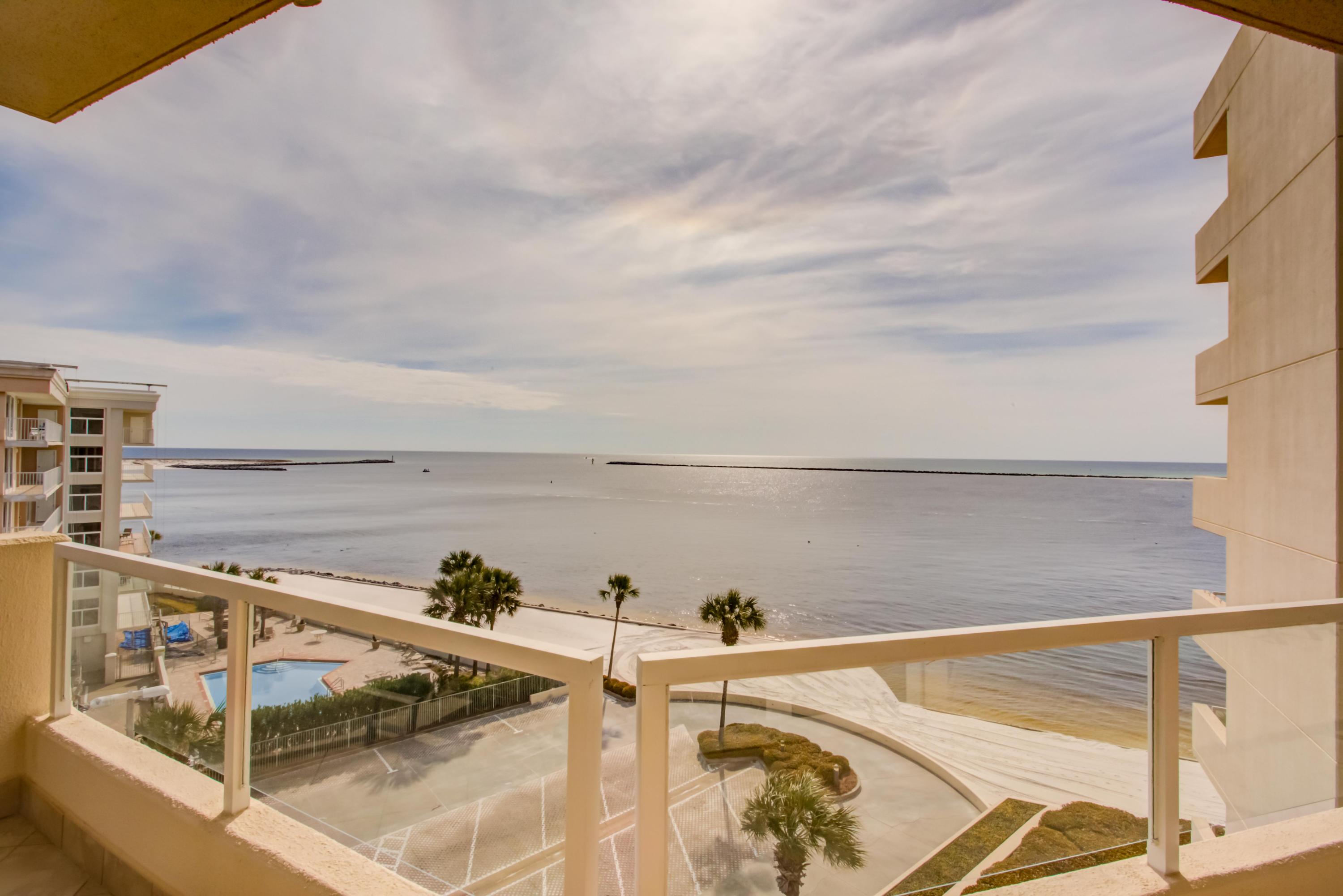 EAST PASS TOWERS CONDO PH 2 - Residential
