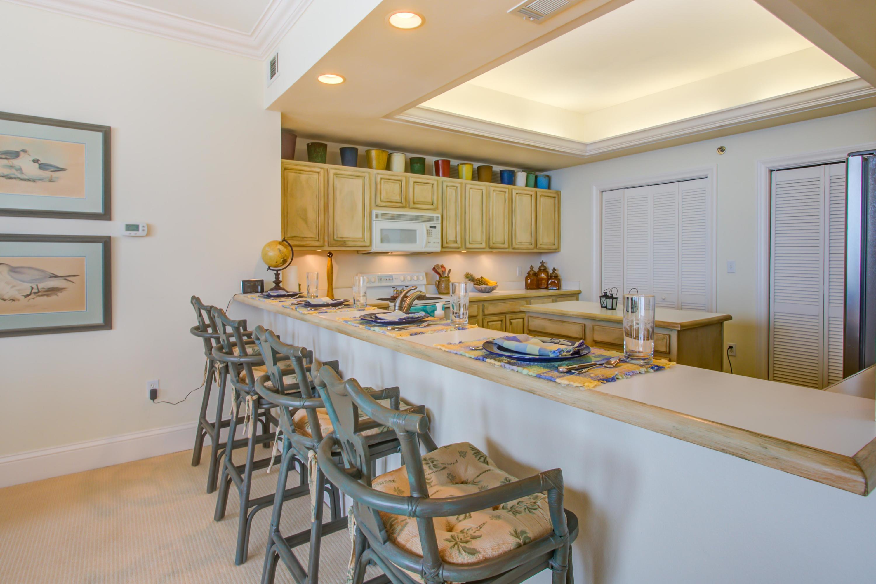 EAST PASS TOWERS CONDO PH 2 - Residential