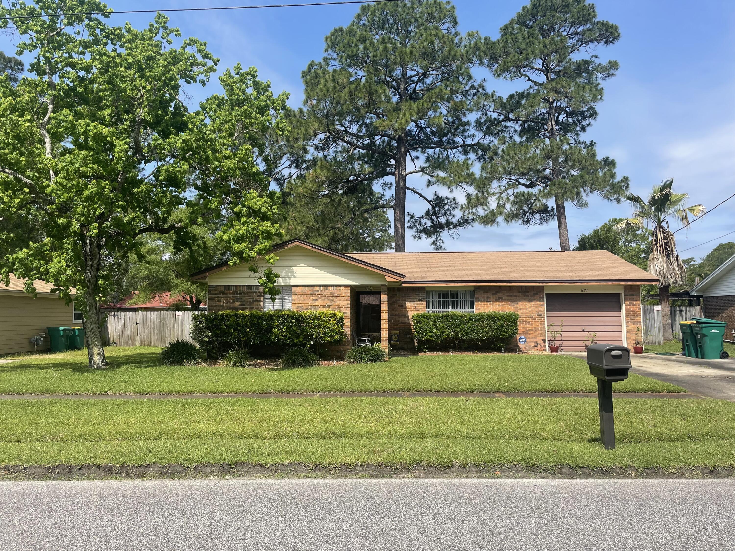 PINE MEADOWS - Residential