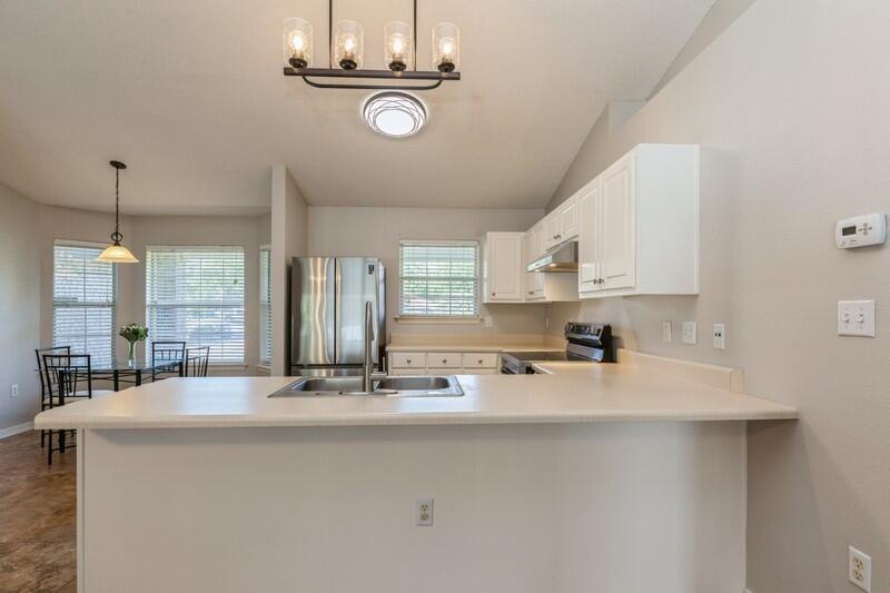 BRIGHTON OAKS - Residential