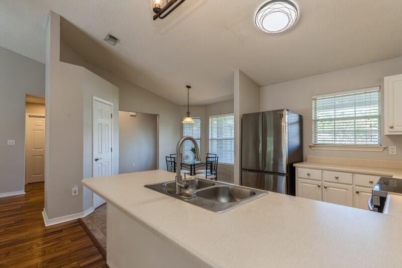 BRIGHTON OAKS - Residential