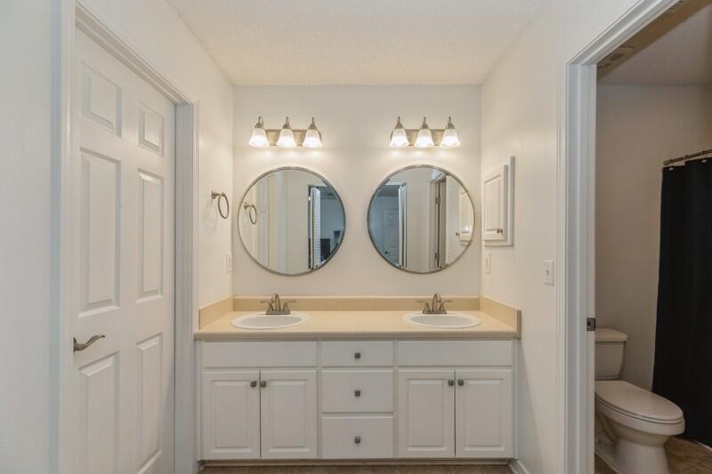 BRIGHTON OAKS - Residential