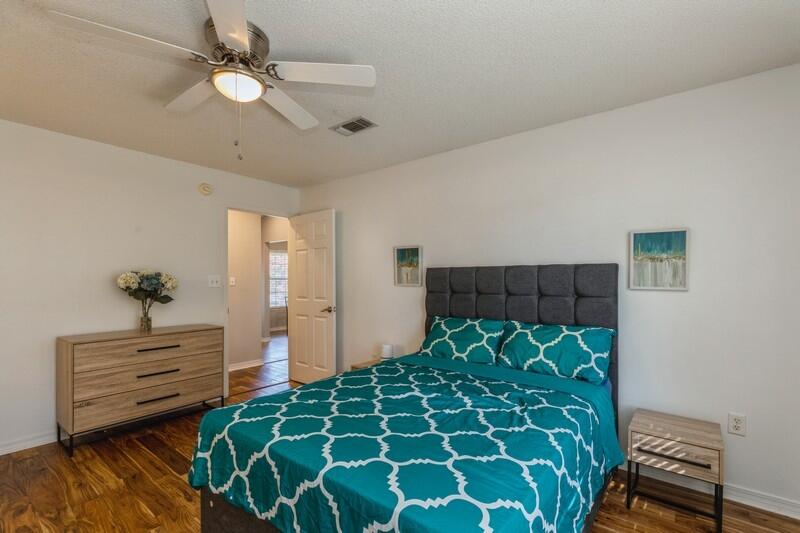 BRIGHTON OAKS - Residential