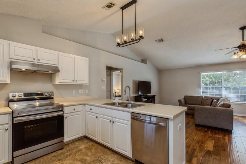 BRIGHTON OAKS - Residential