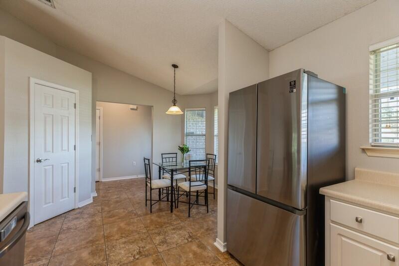 BRIGHTON OAKS - Residential