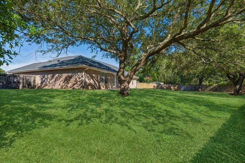 BRIGHTON OAKS - Residential