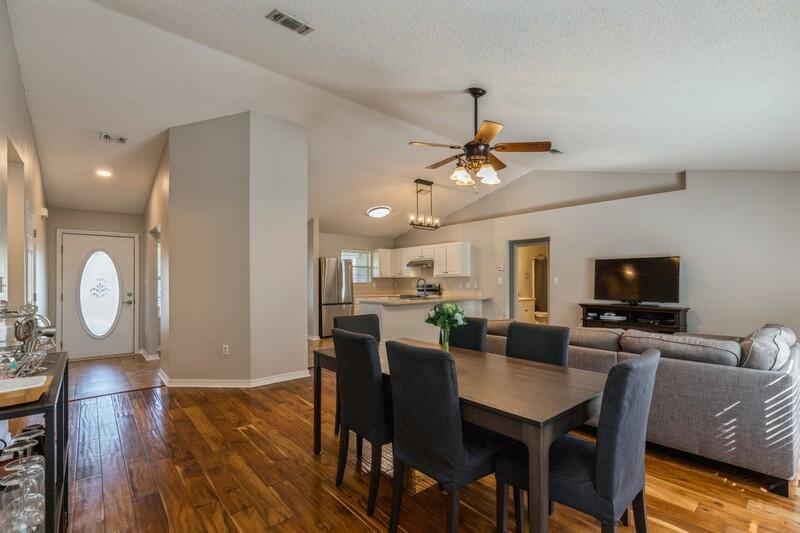 BRIGHTON OAKS - Residential