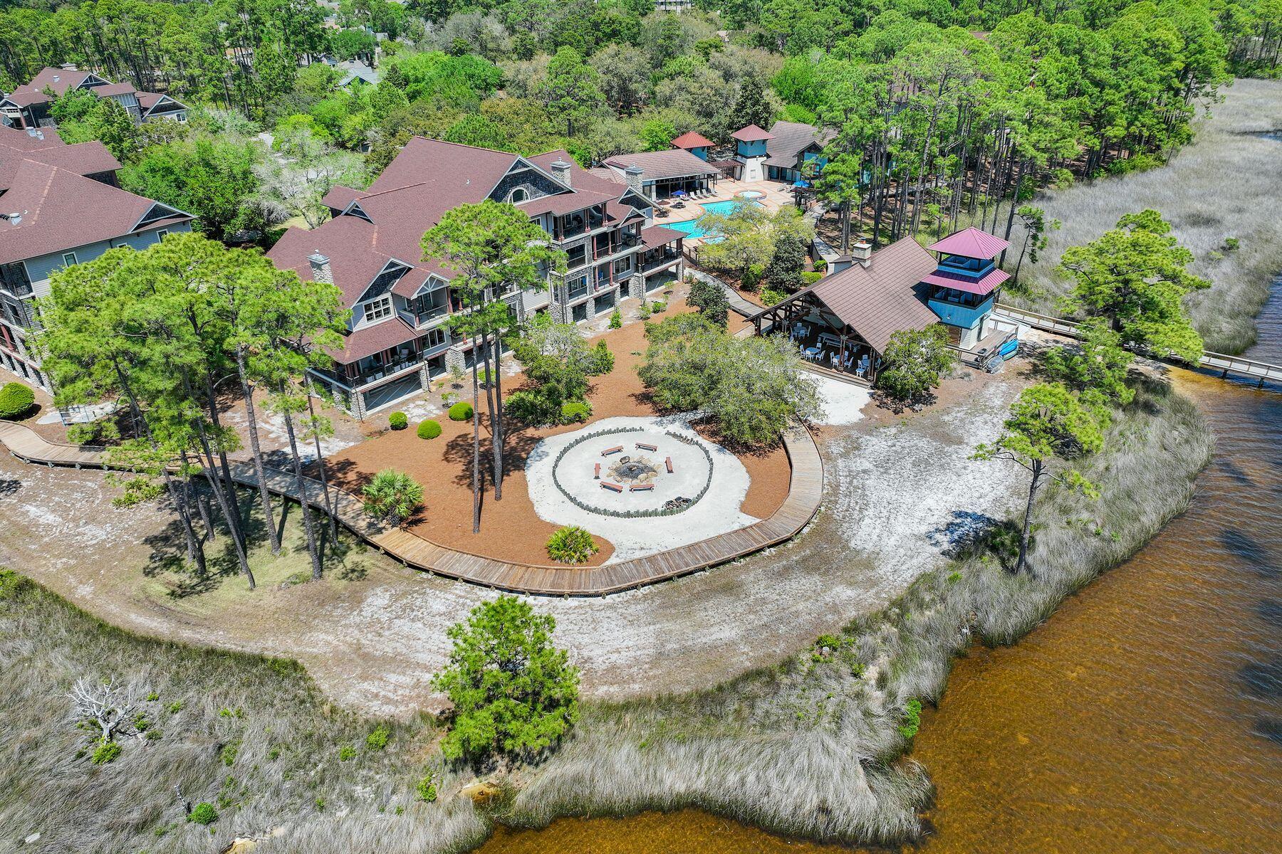 WILD HERON - Residential