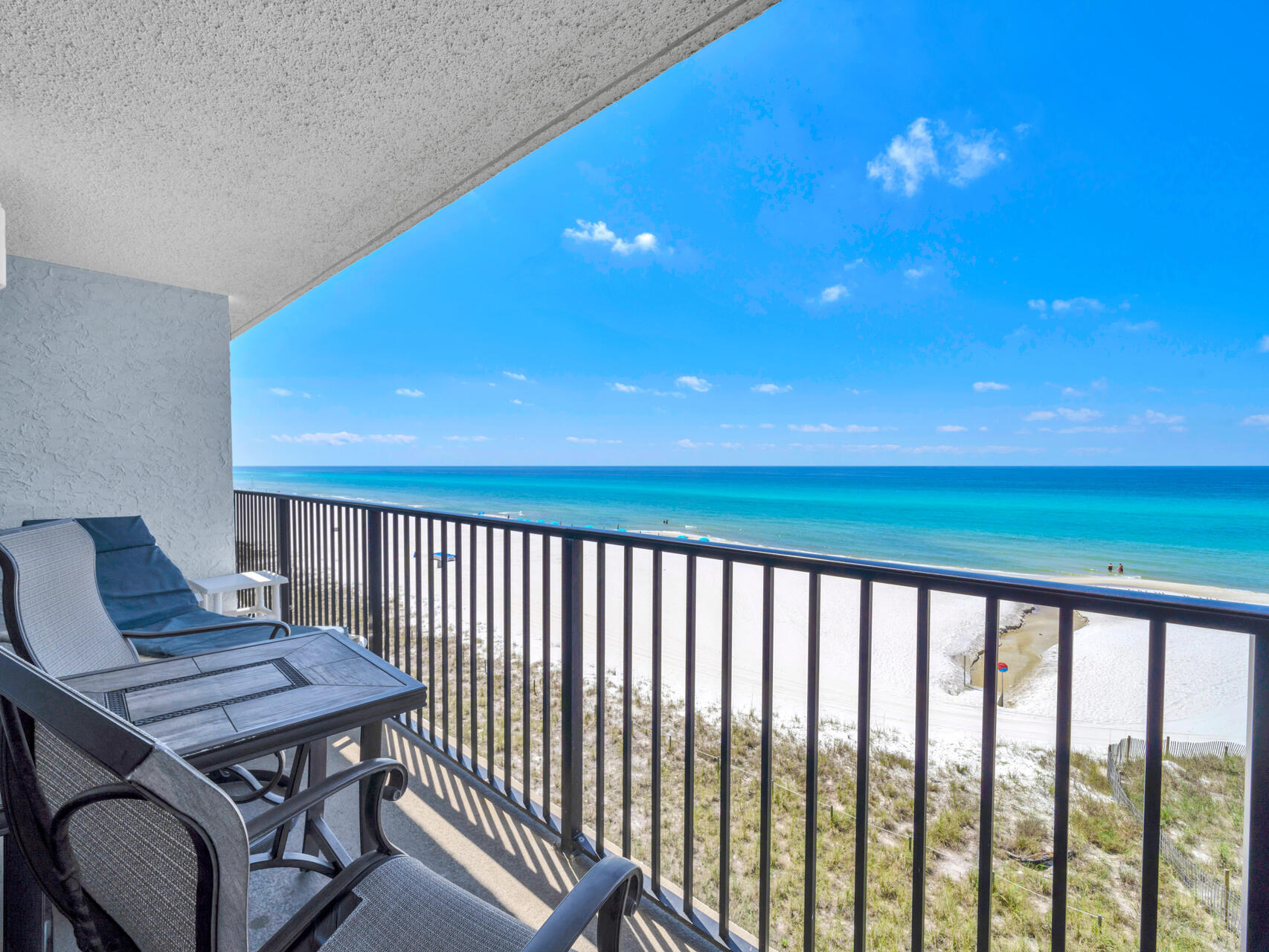 SEACHASE CONDO - Residential