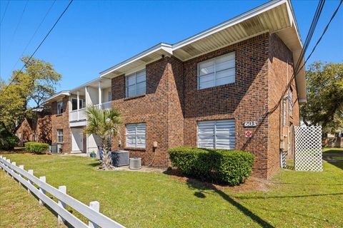 A home in Fort Walton Beach