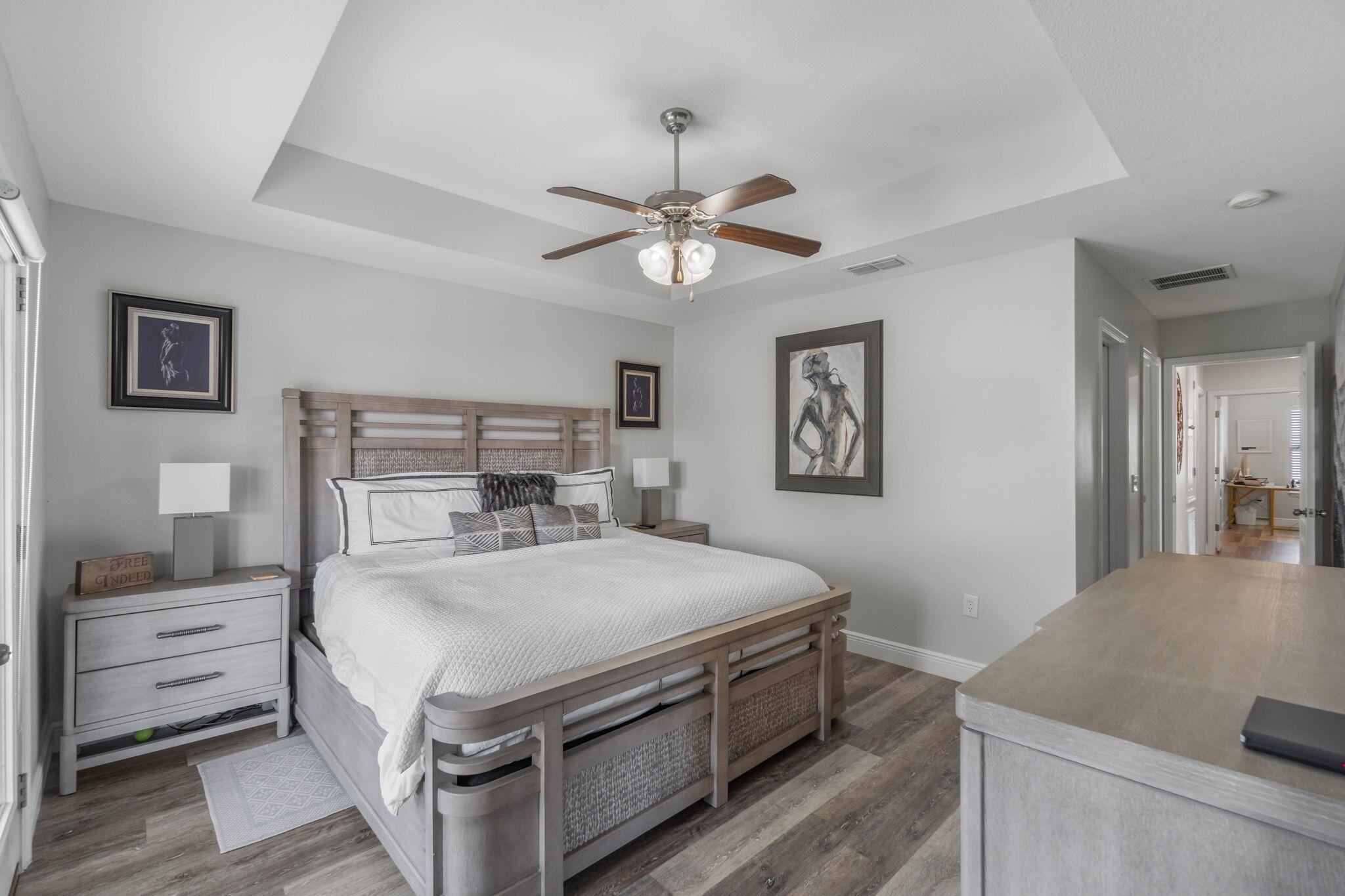 EAGLE BAY - Residential
