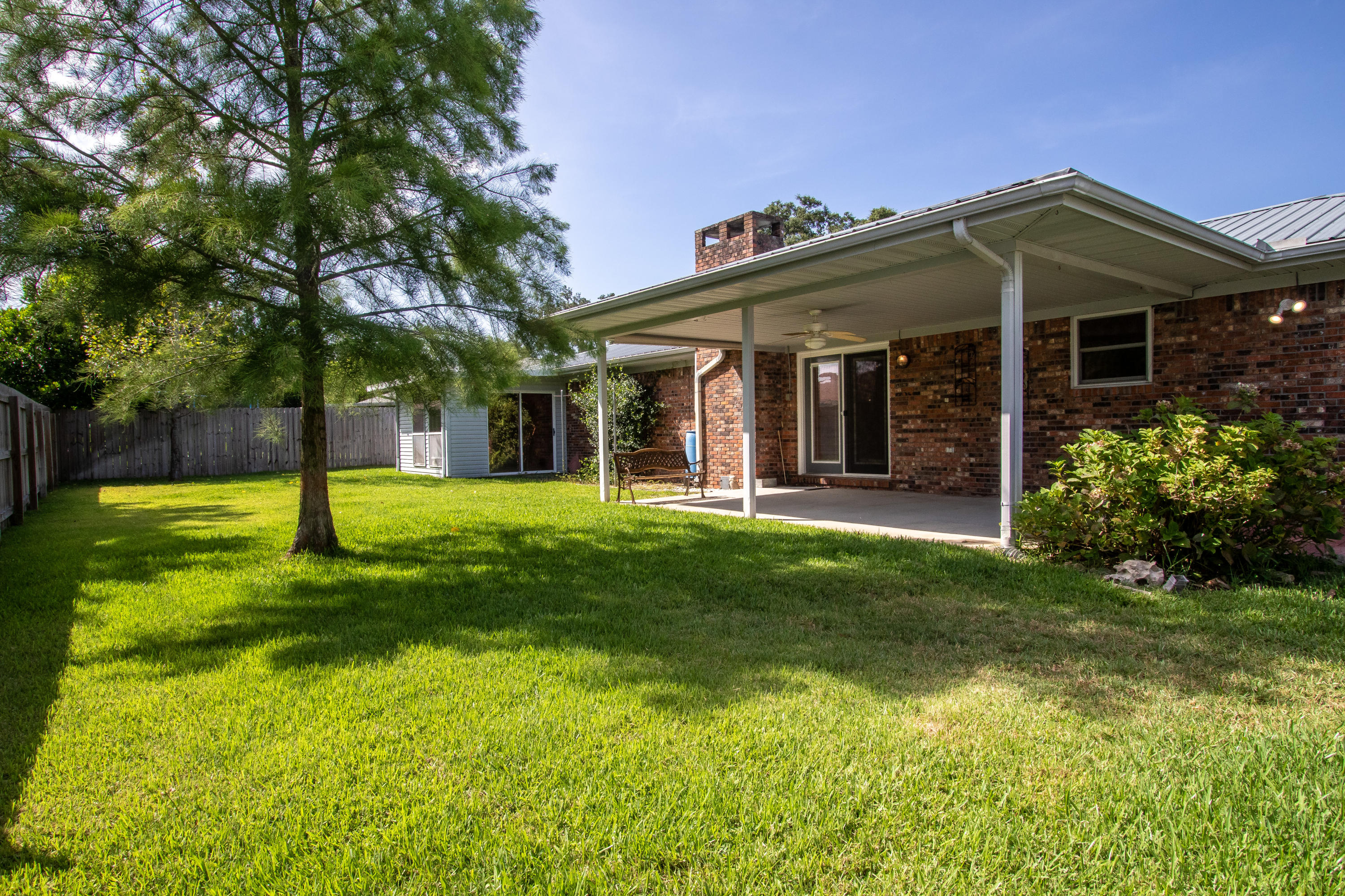 LAKE LORRAINE ESTATES 3 - Residential