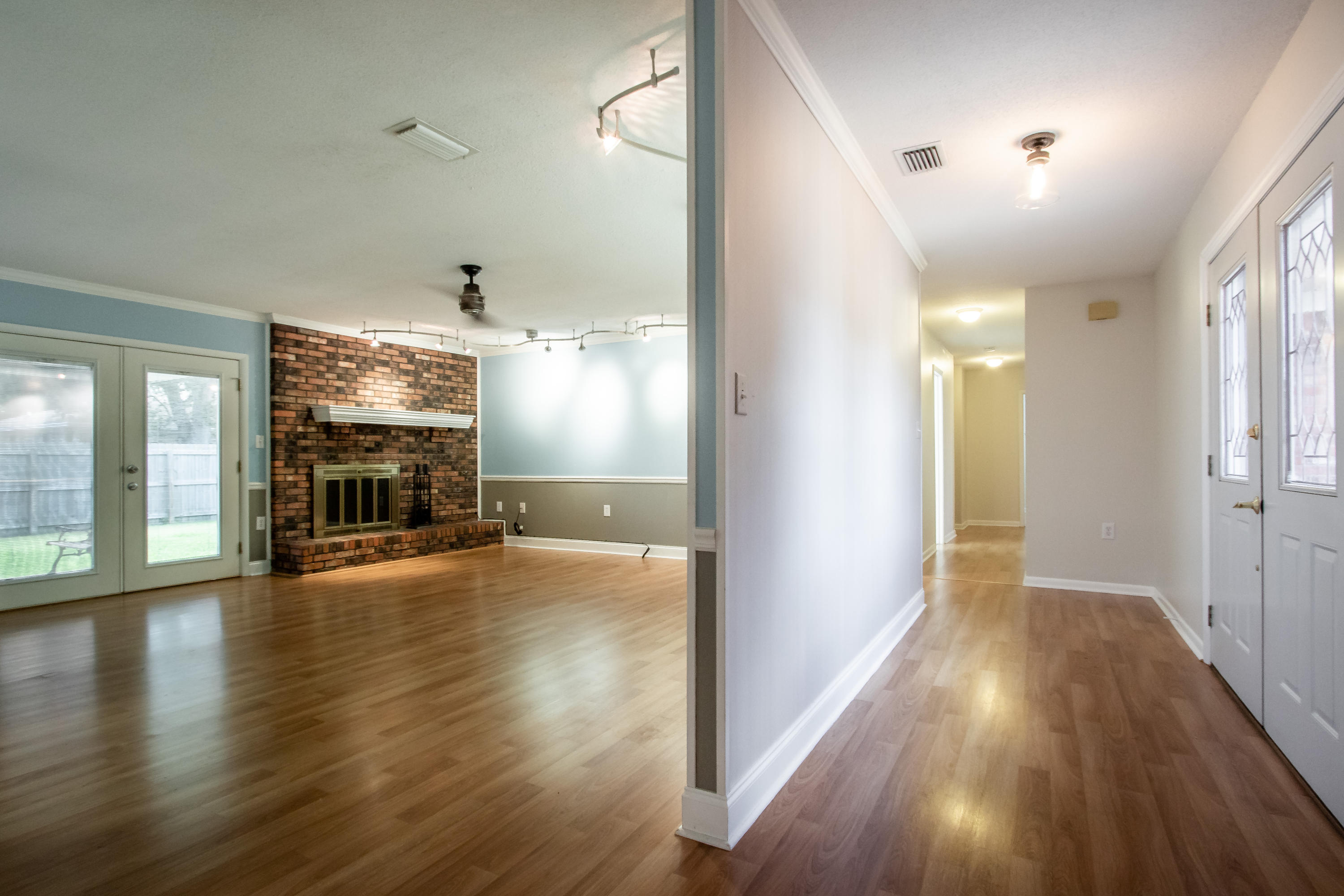 LAKE LORRAINE ESTATES 3 - Residential