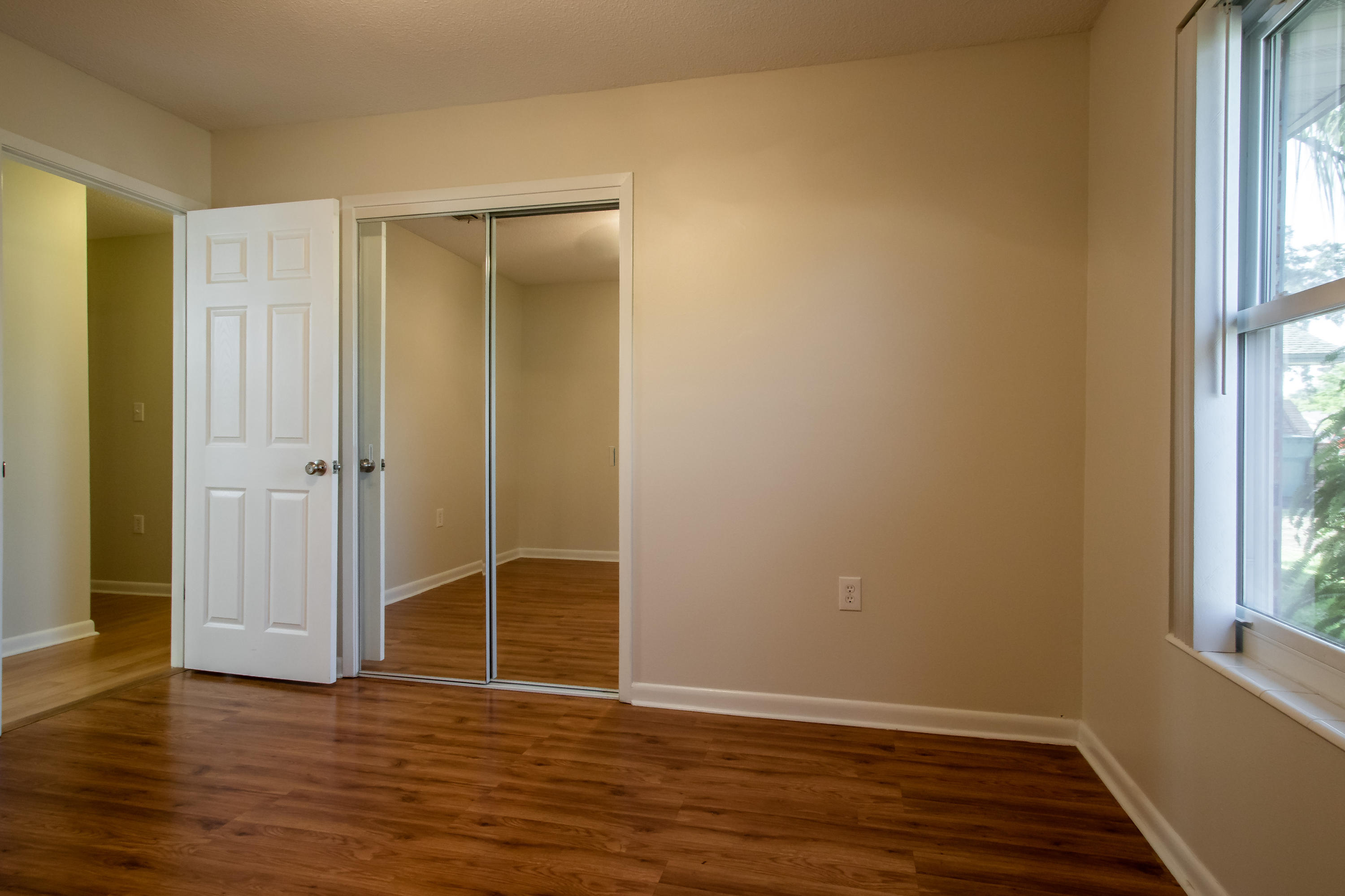 LAKE LORRAINE ESTATES 3 - Residential