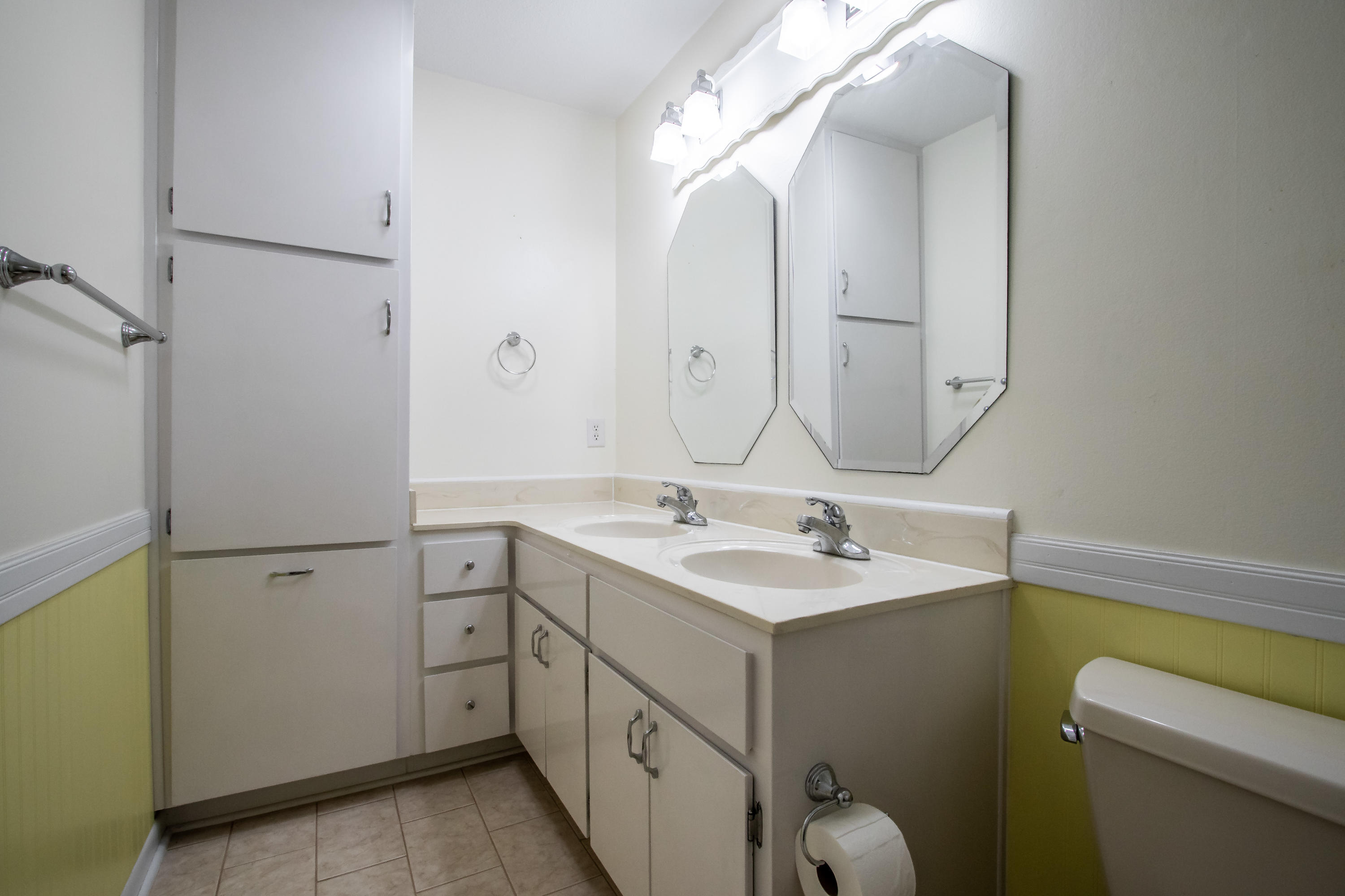 LAKE LORRAINE ESTATES 3 - Residential