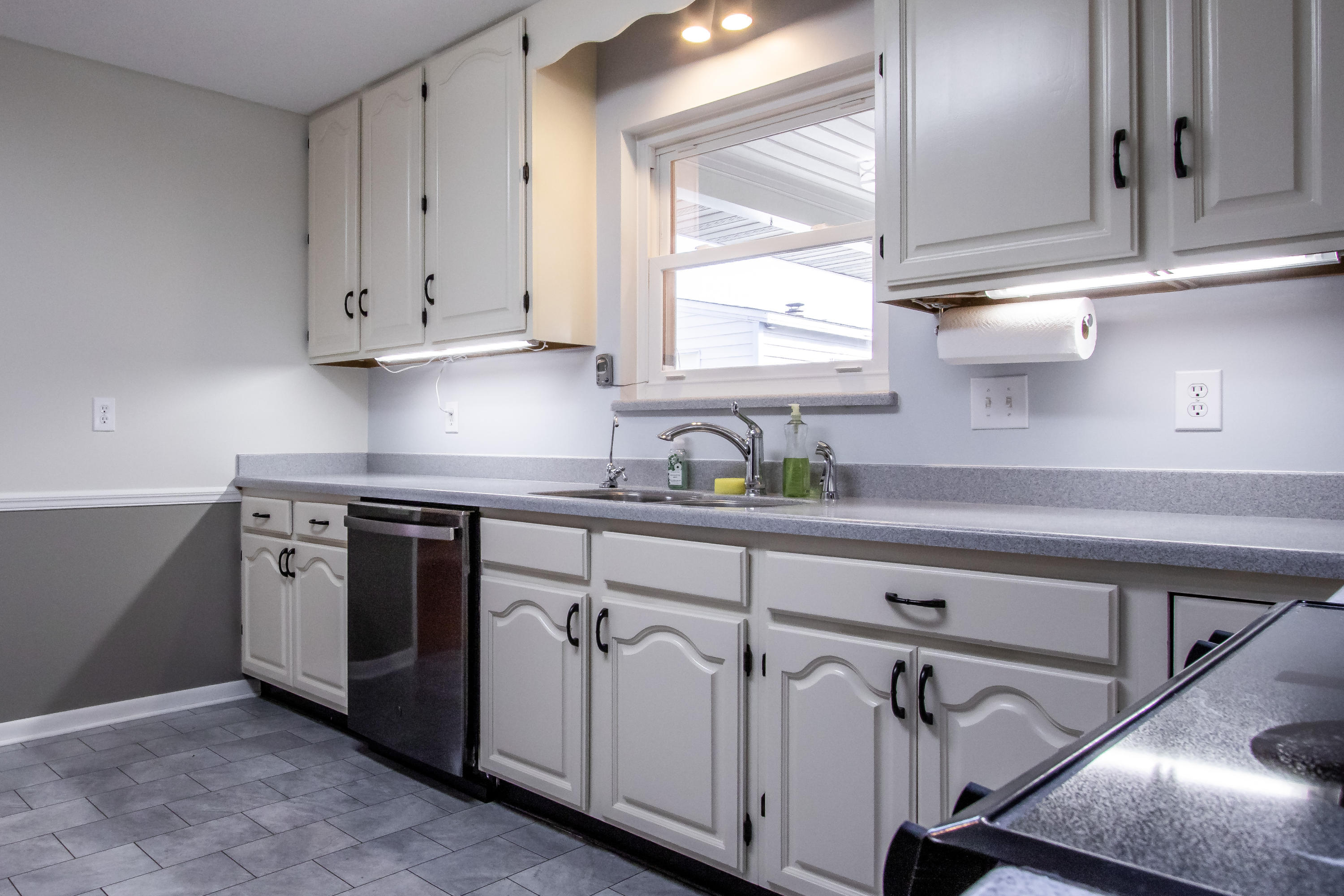 LAKE LORRAINE ESTATES 3 - Residential