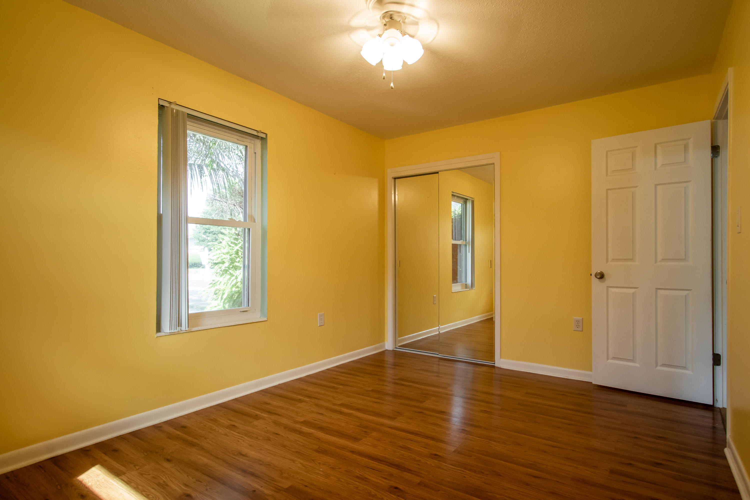 LAKE LORRAINE ESTATES 3 - Residential