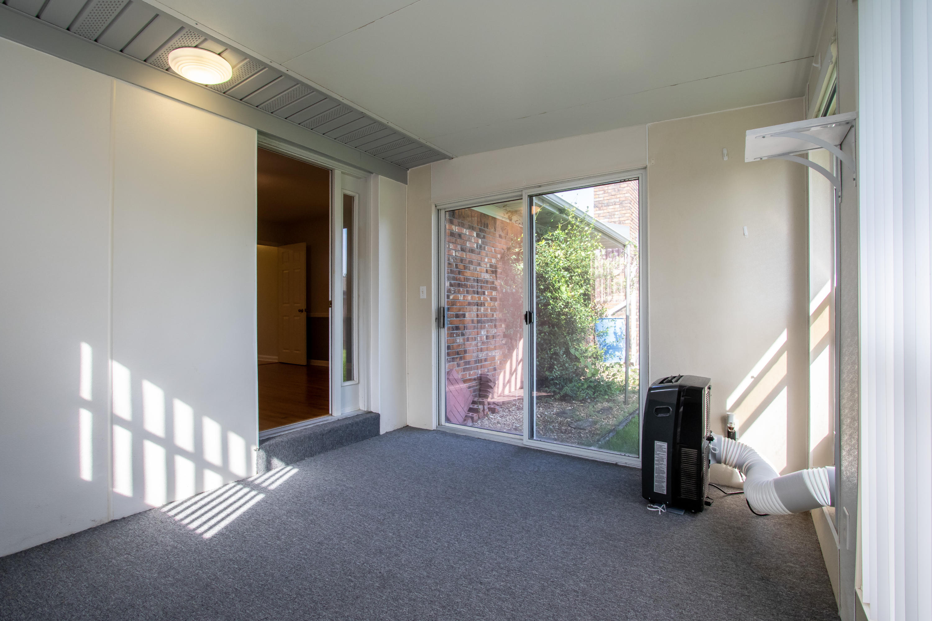 LAKE LORRAINE ESTATES 3 - Residential