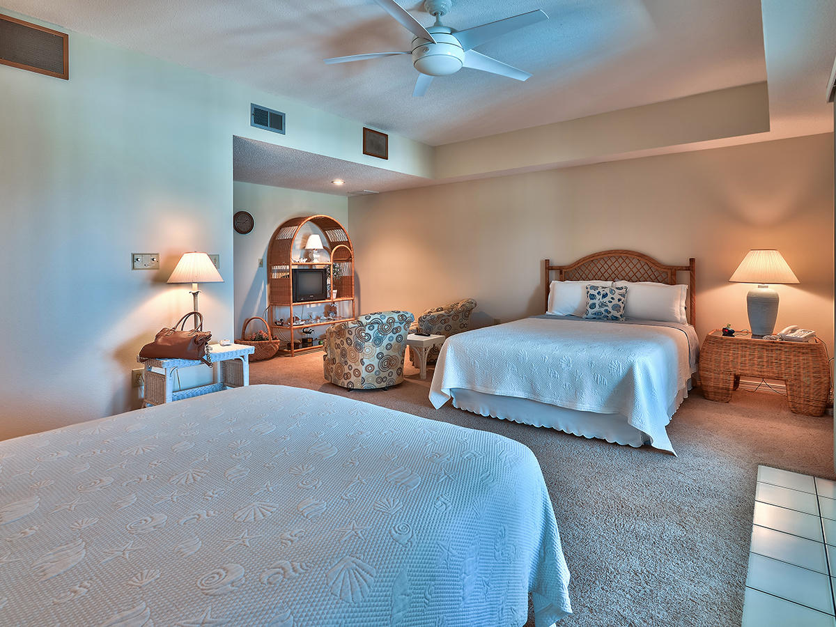 MIRAMAR BEACH - Residential