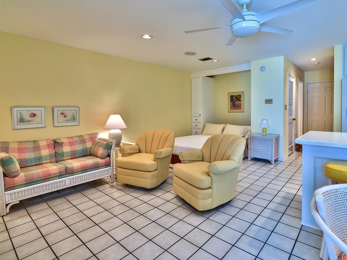 MIRAMAR BEACH - Residential