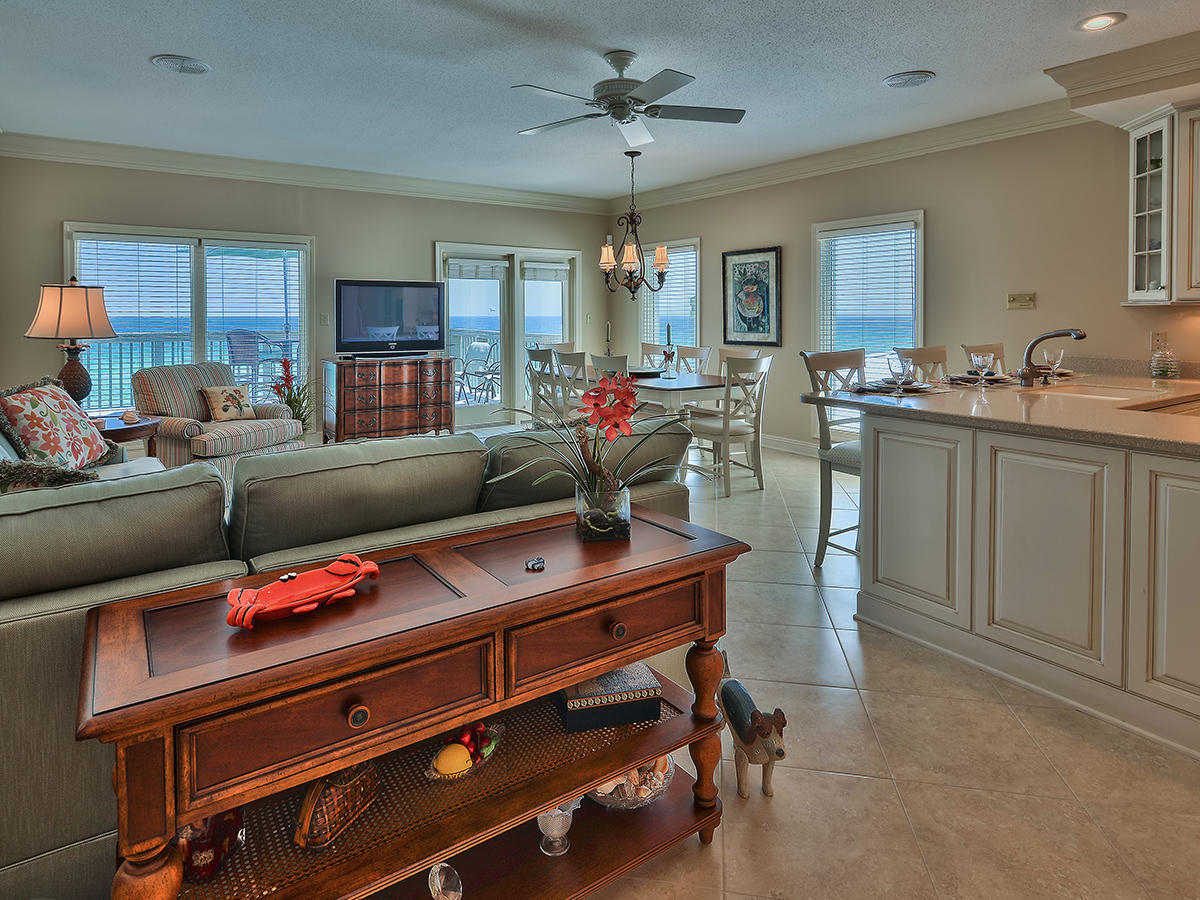 MIRAMAR BEACH - Residential