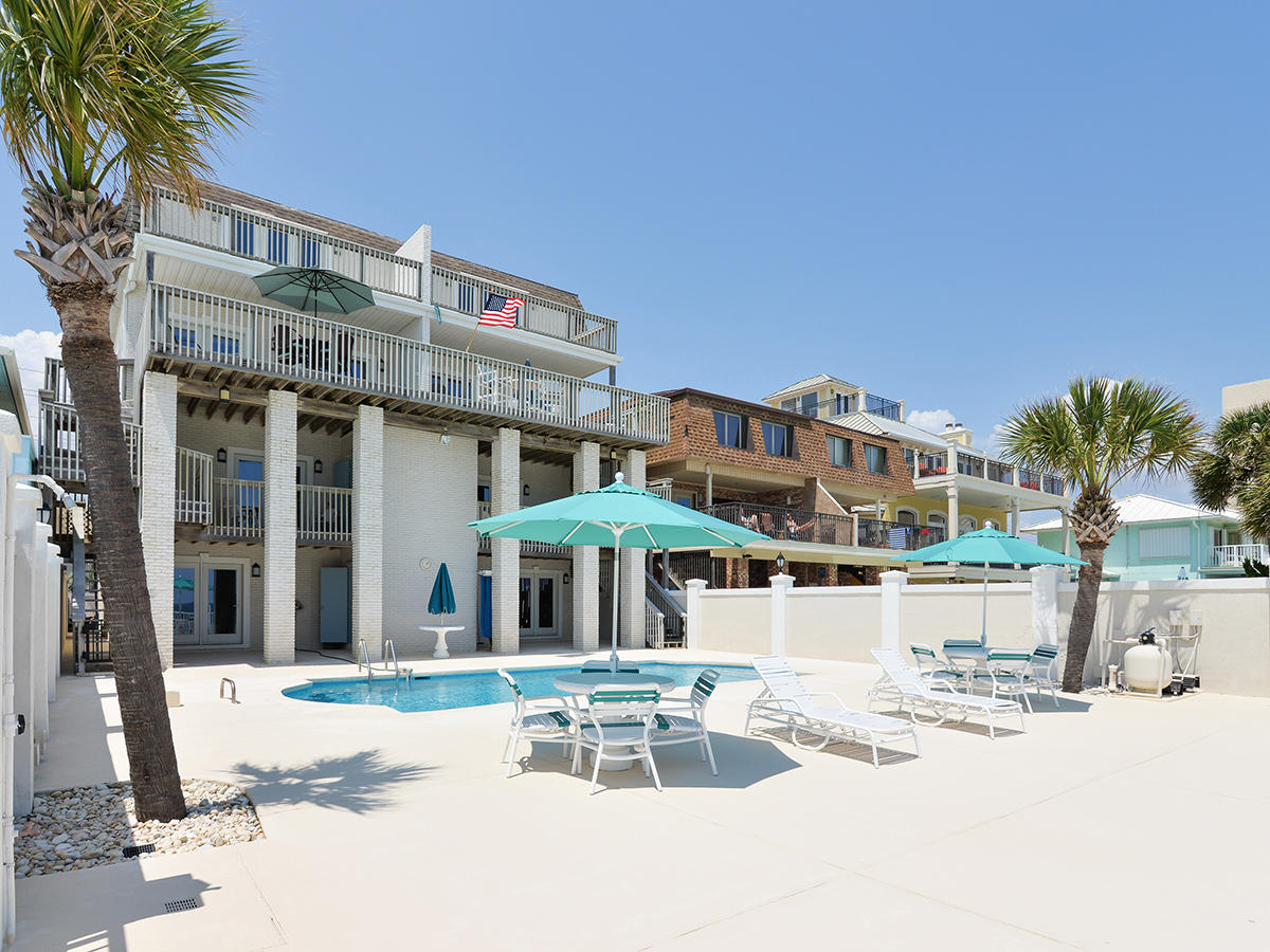 MIRAMAR BEACH - Residential
