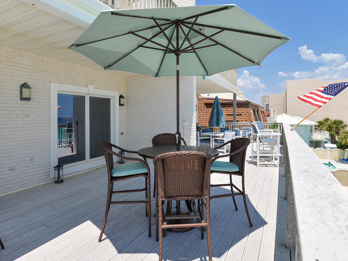 MIRAMAR BEACH - Residential