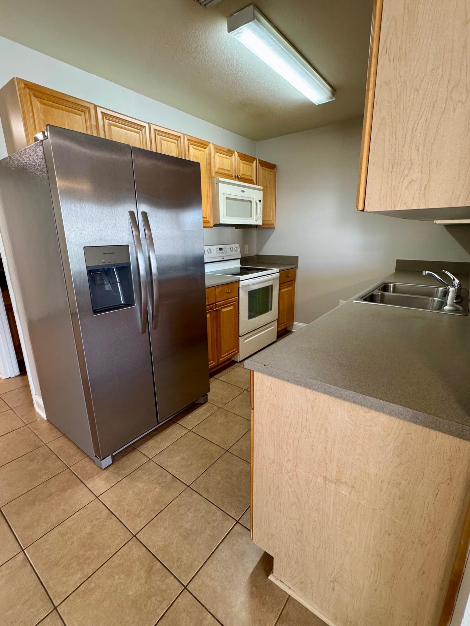 EAGLES LANDING S/D - Residential Lease