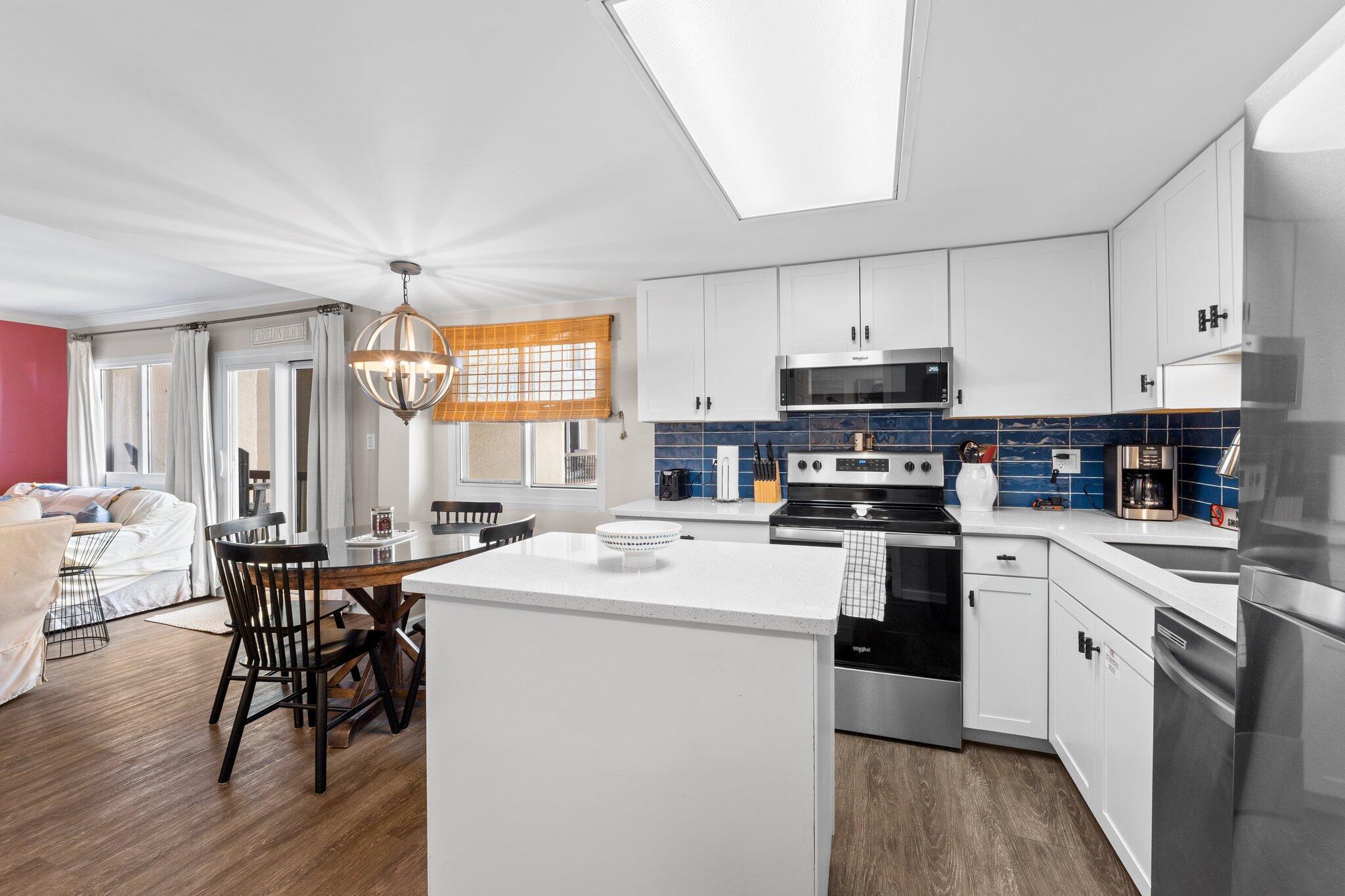 PINNACLE PORT - Residential