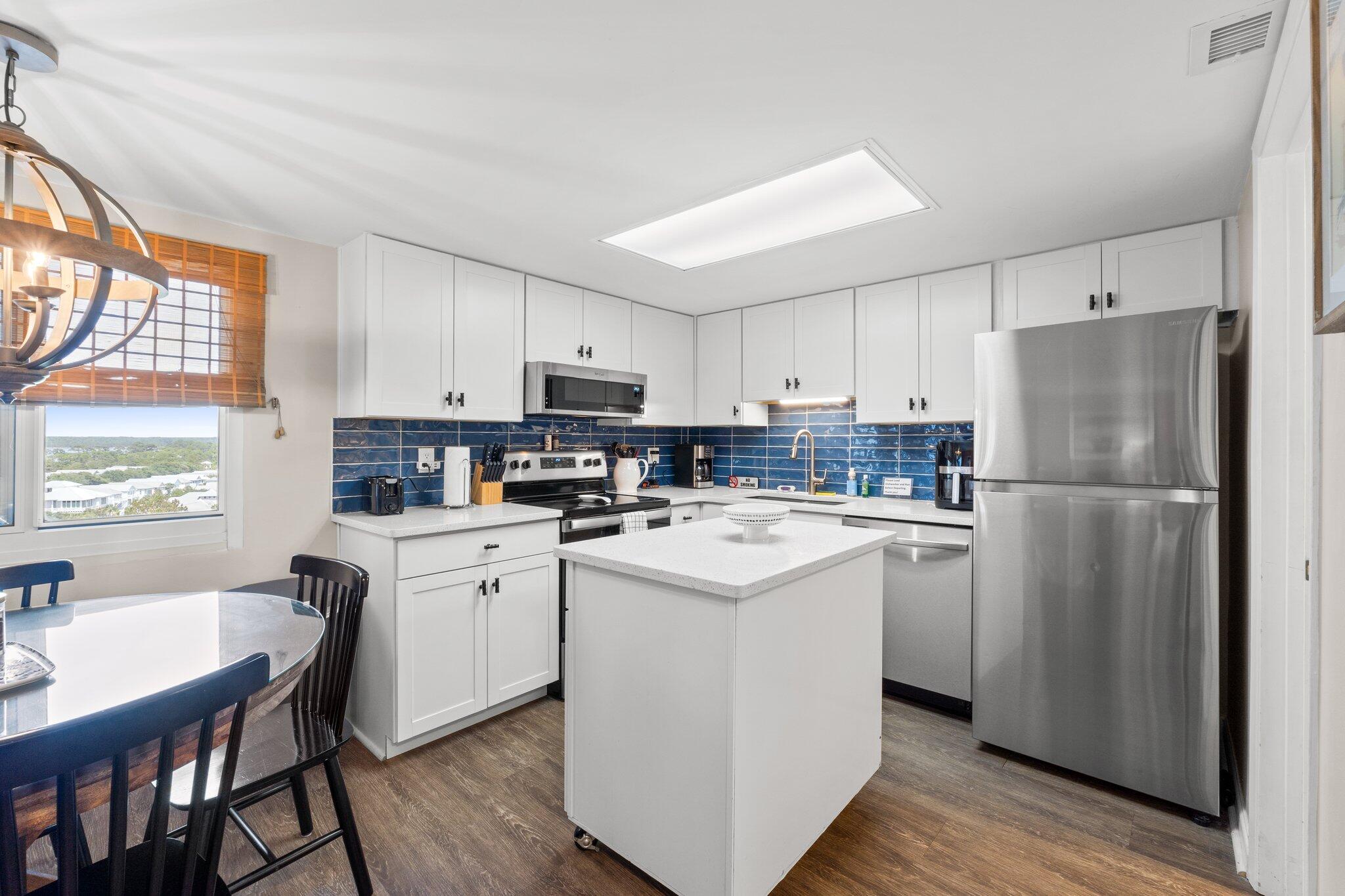 PINNACLE PORT - Residential