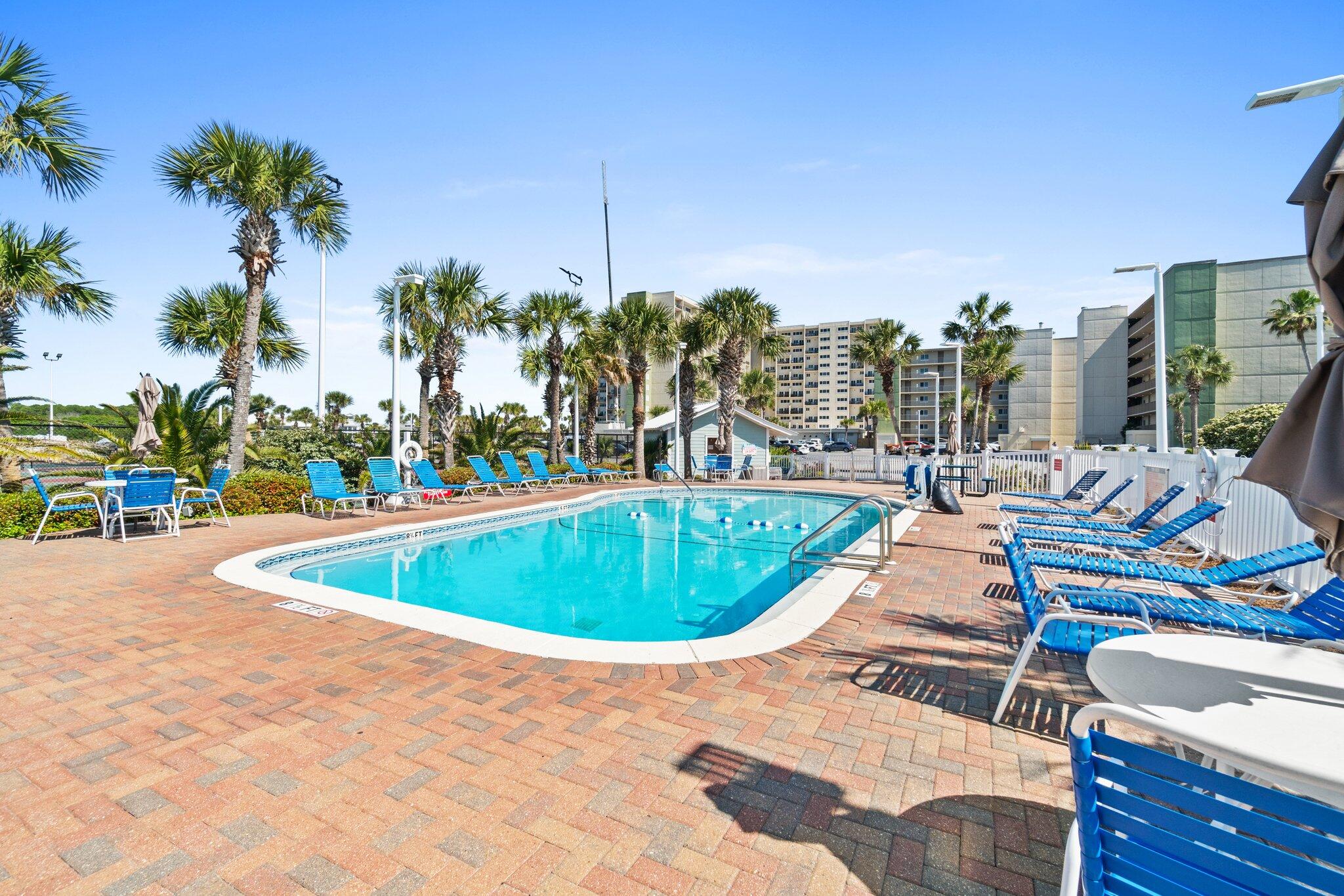 PINNACLE PORT - Residential
