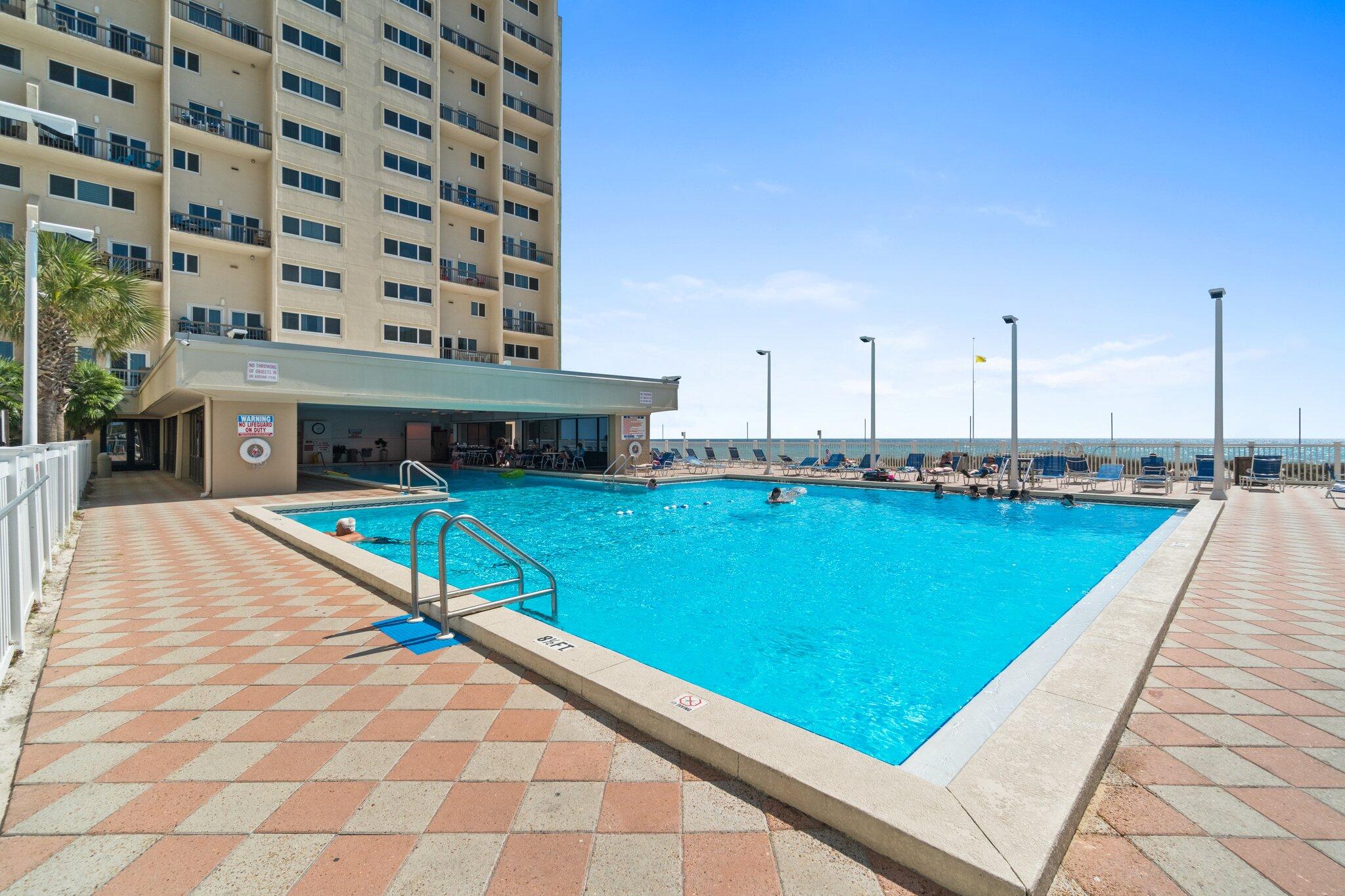 PINNACLE PORT - Residential
