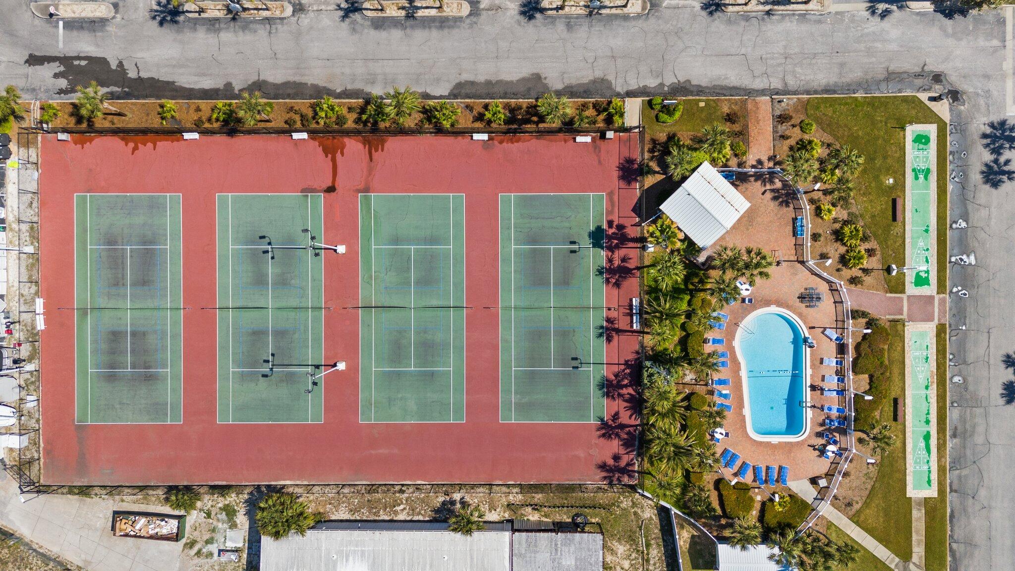 PINNACLE PORT - Residential