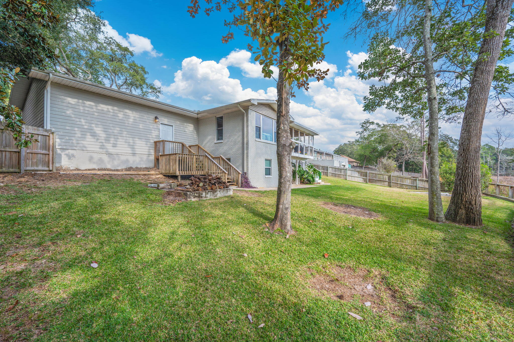 Valparaiso Pinecrest 6 - Residential