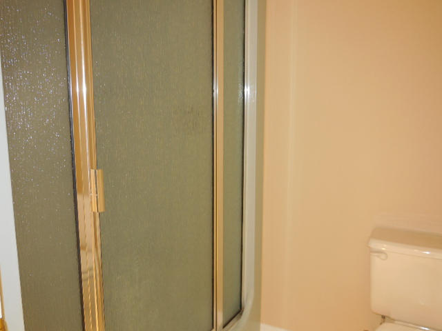 MIRROR LAKE - Residential