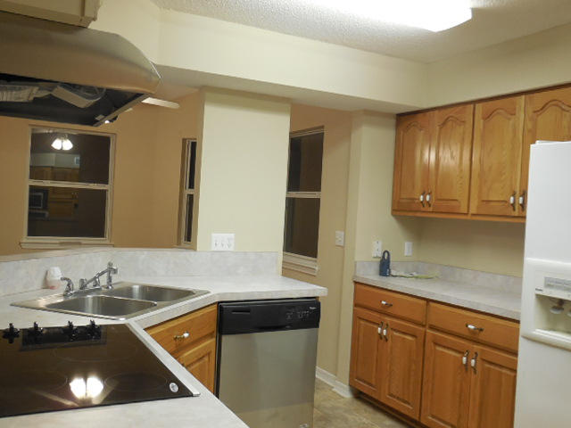 MIRROR LAKE - Residential