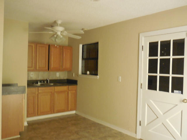 MIRROR LAKE - Residential