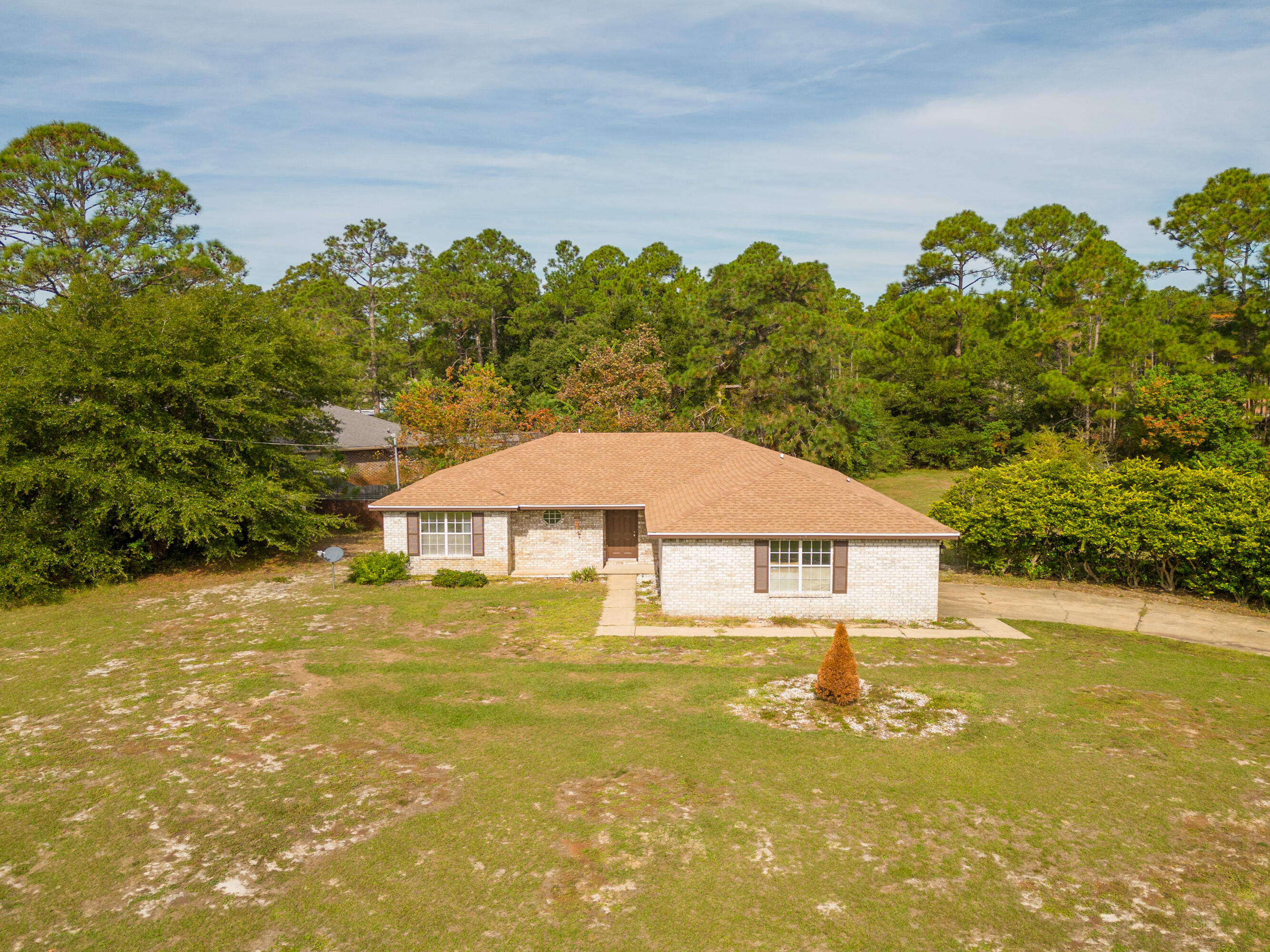 HOLLEY BY THE SEA - Residential