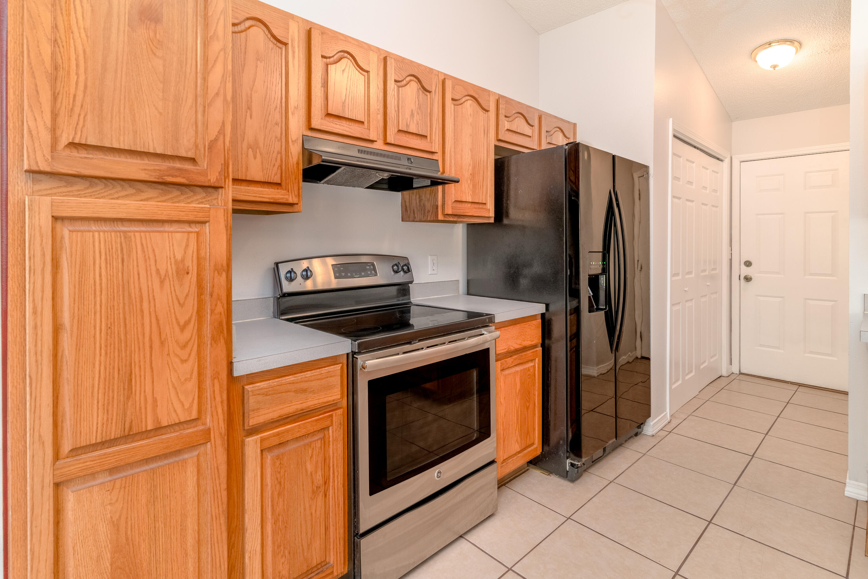 HOLLEY BY THE SEA - Residential