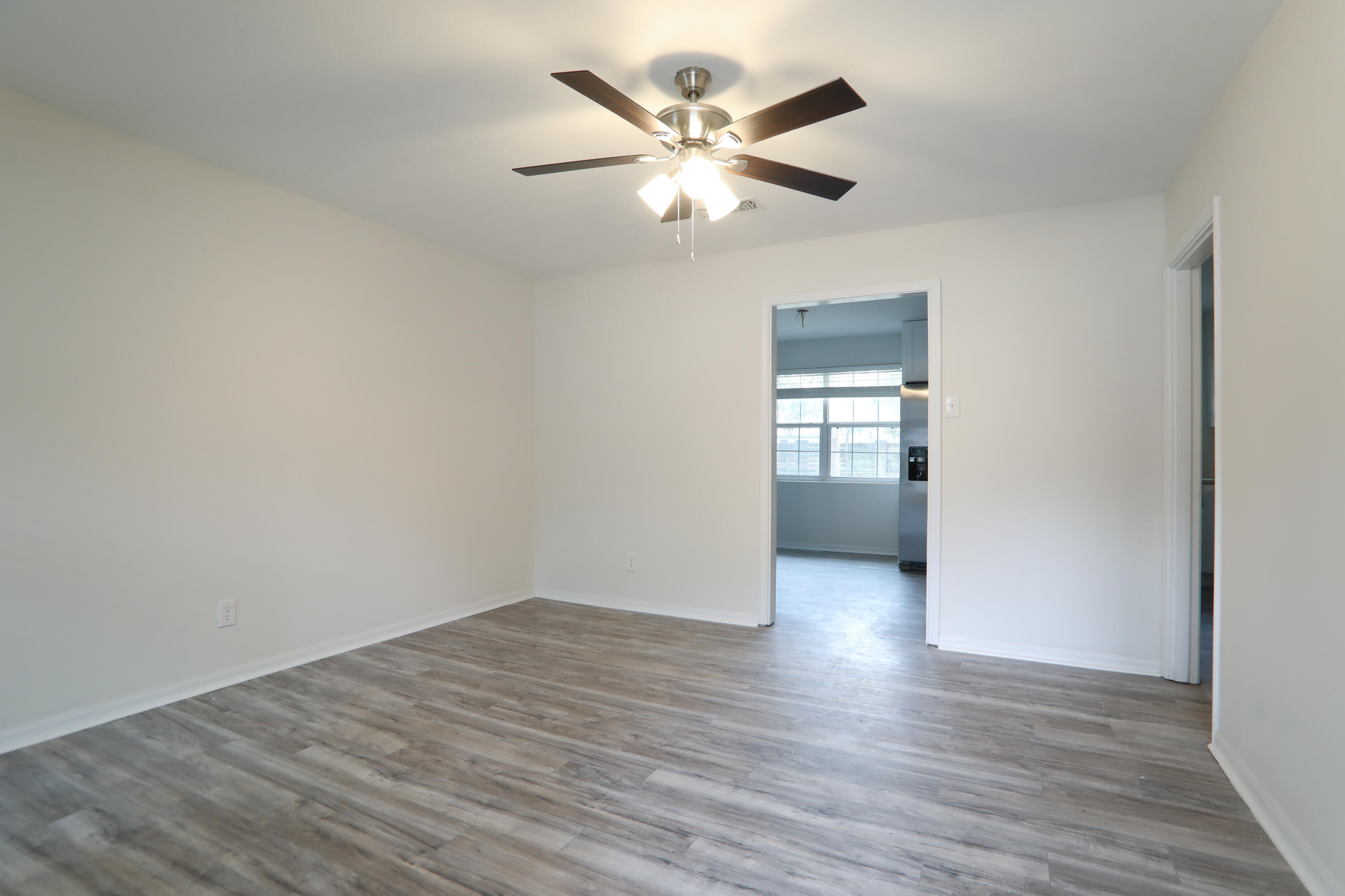 HOWARD S/D - Residential