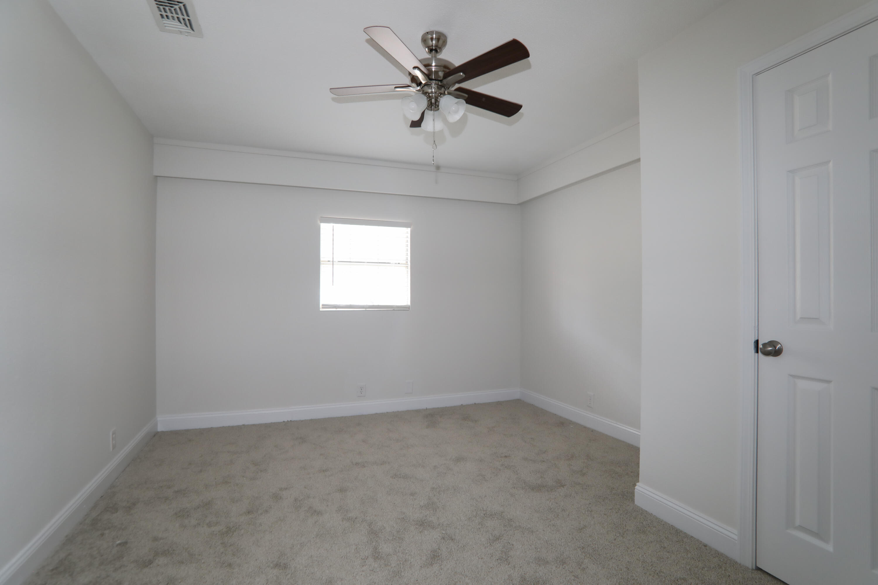 HOWARD S/D - Residential