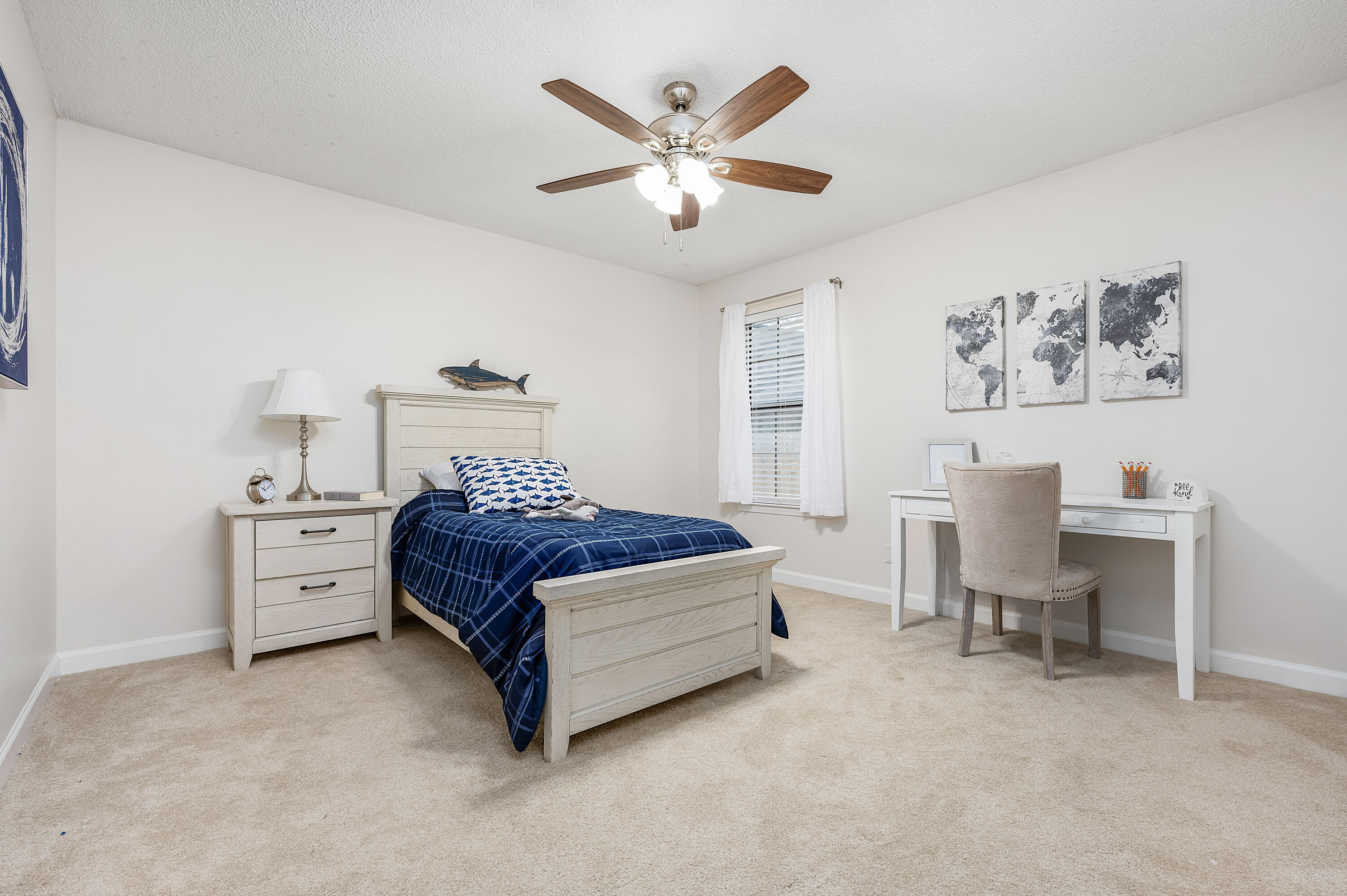 LAKE POINTE - Residential