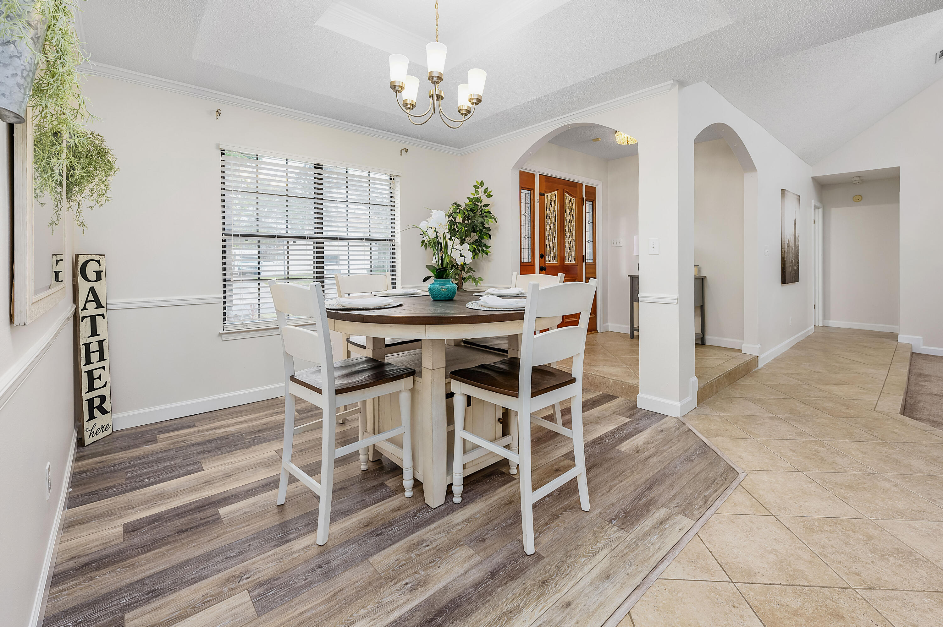 LAKE POINTE - Residential