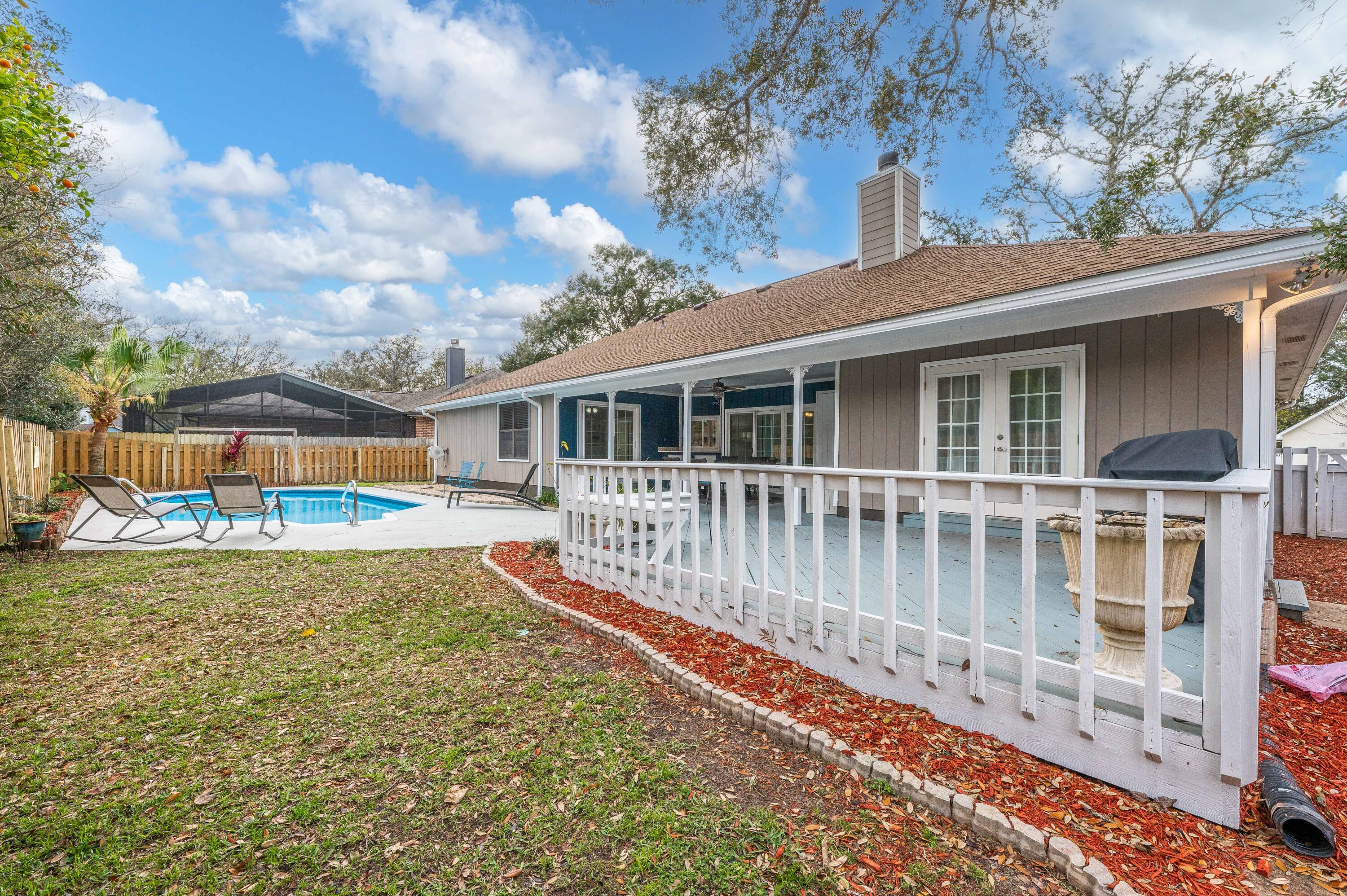 LAKE POINTE - Residential