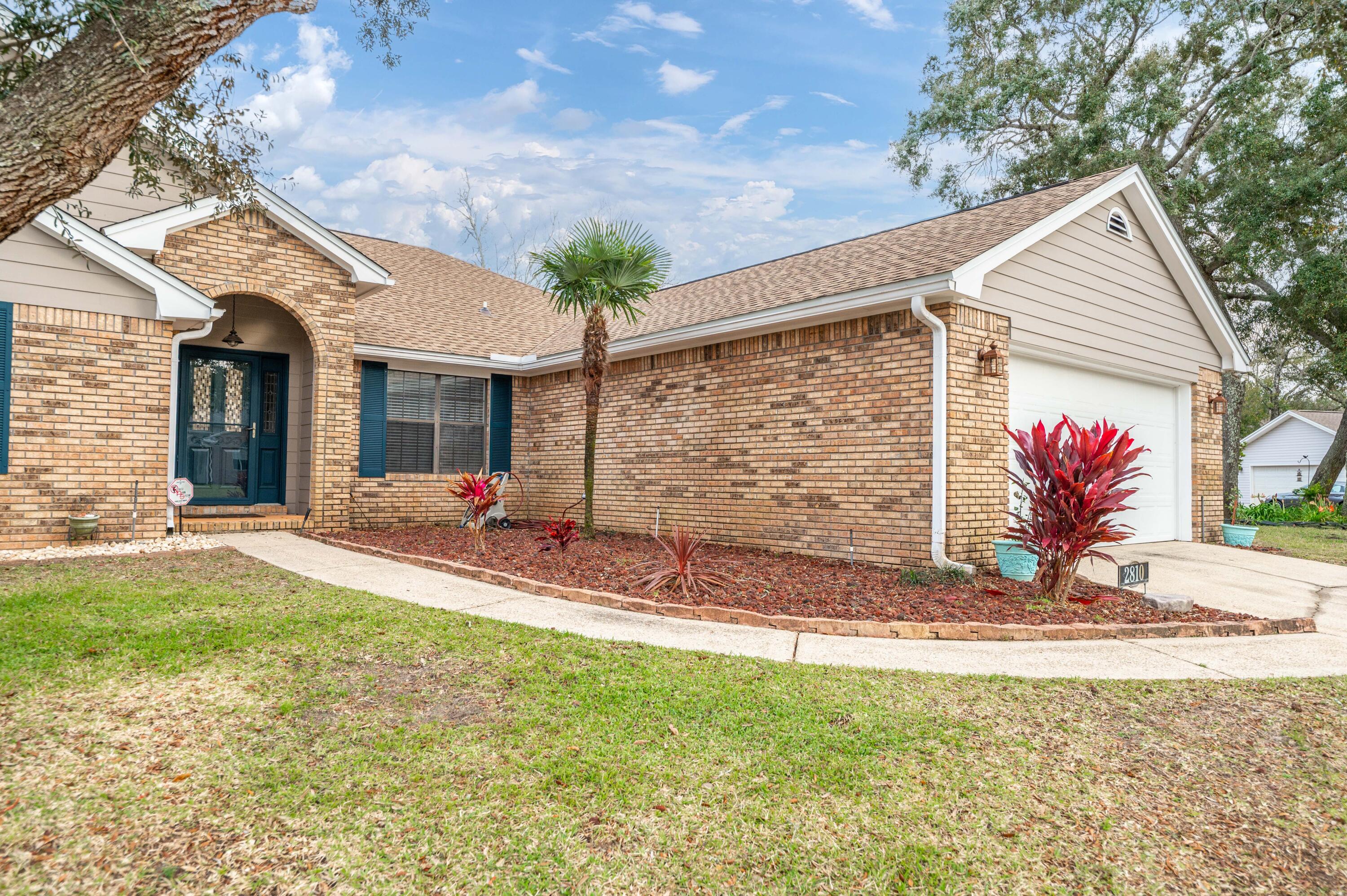 LAKE POINTE - Residential