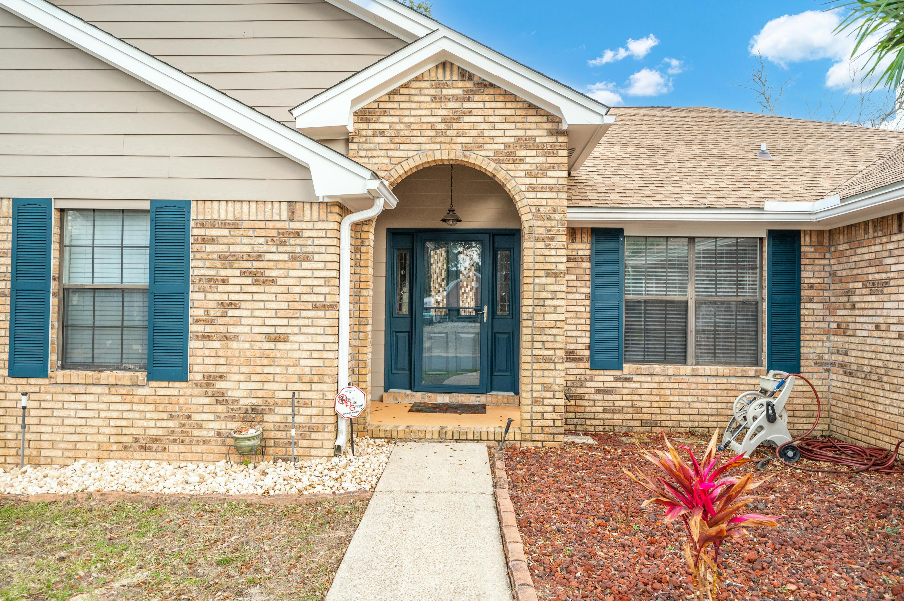 LAKE POINTE - Residential