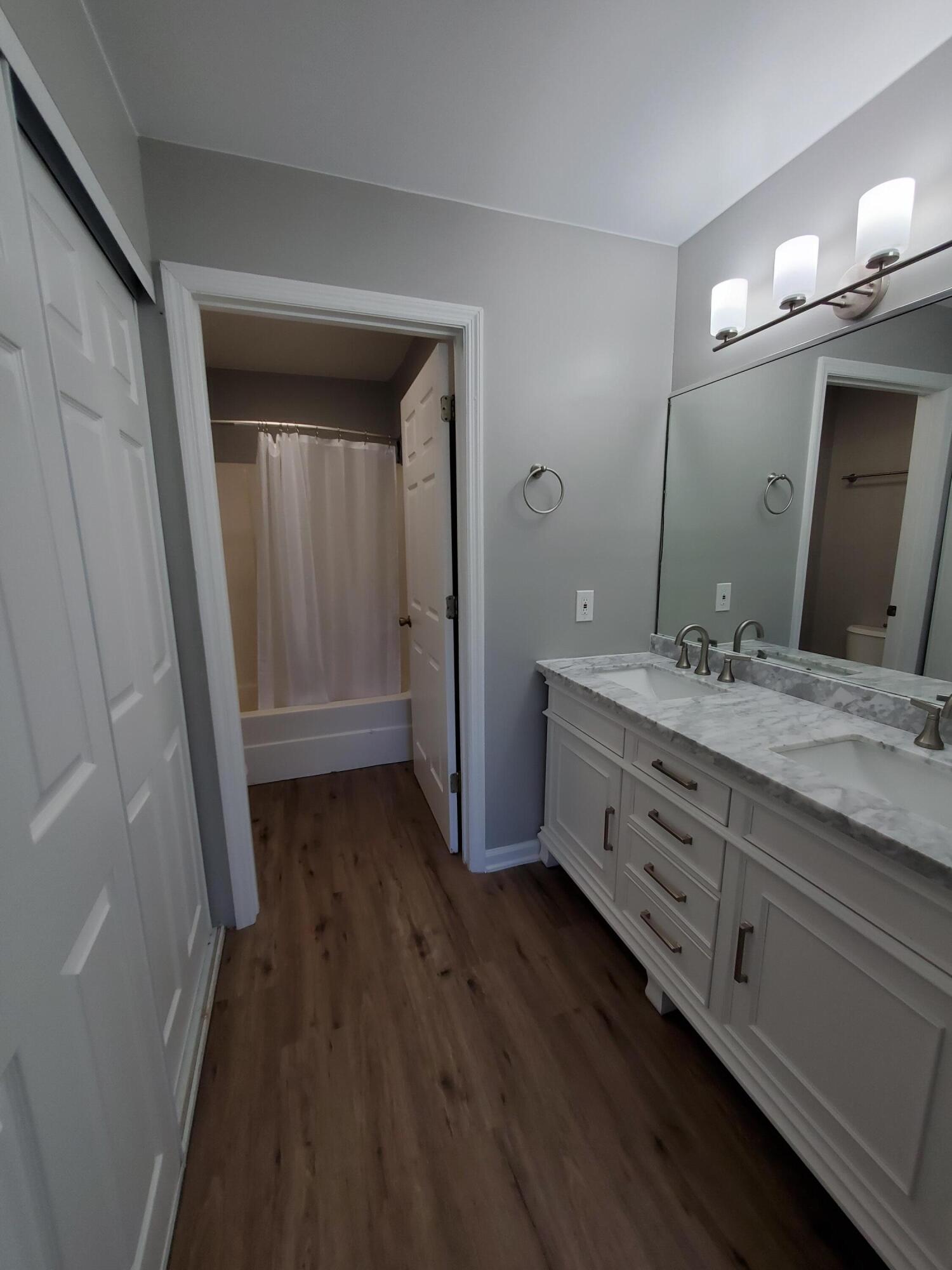 POINTE OF VIEW CONDO - Residential Lease