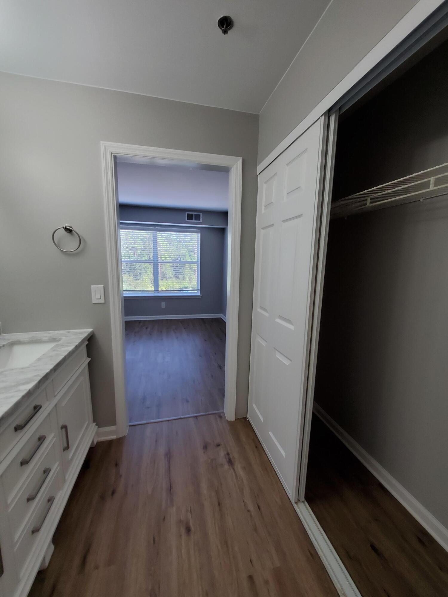 POINTE OF VIEW CONDO - Residential Lease