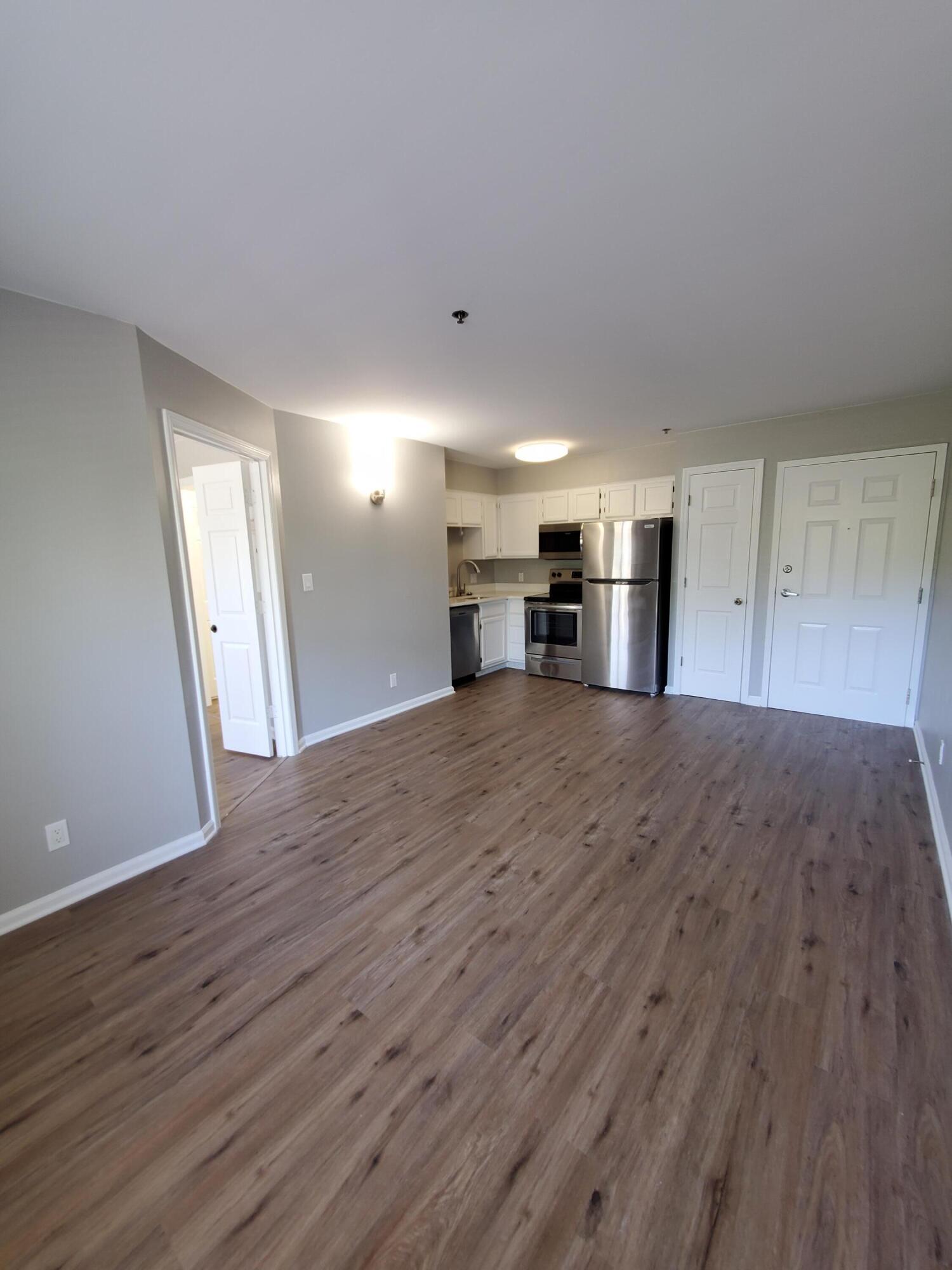 POINTE OF VIEW CONDO - Residential Lease