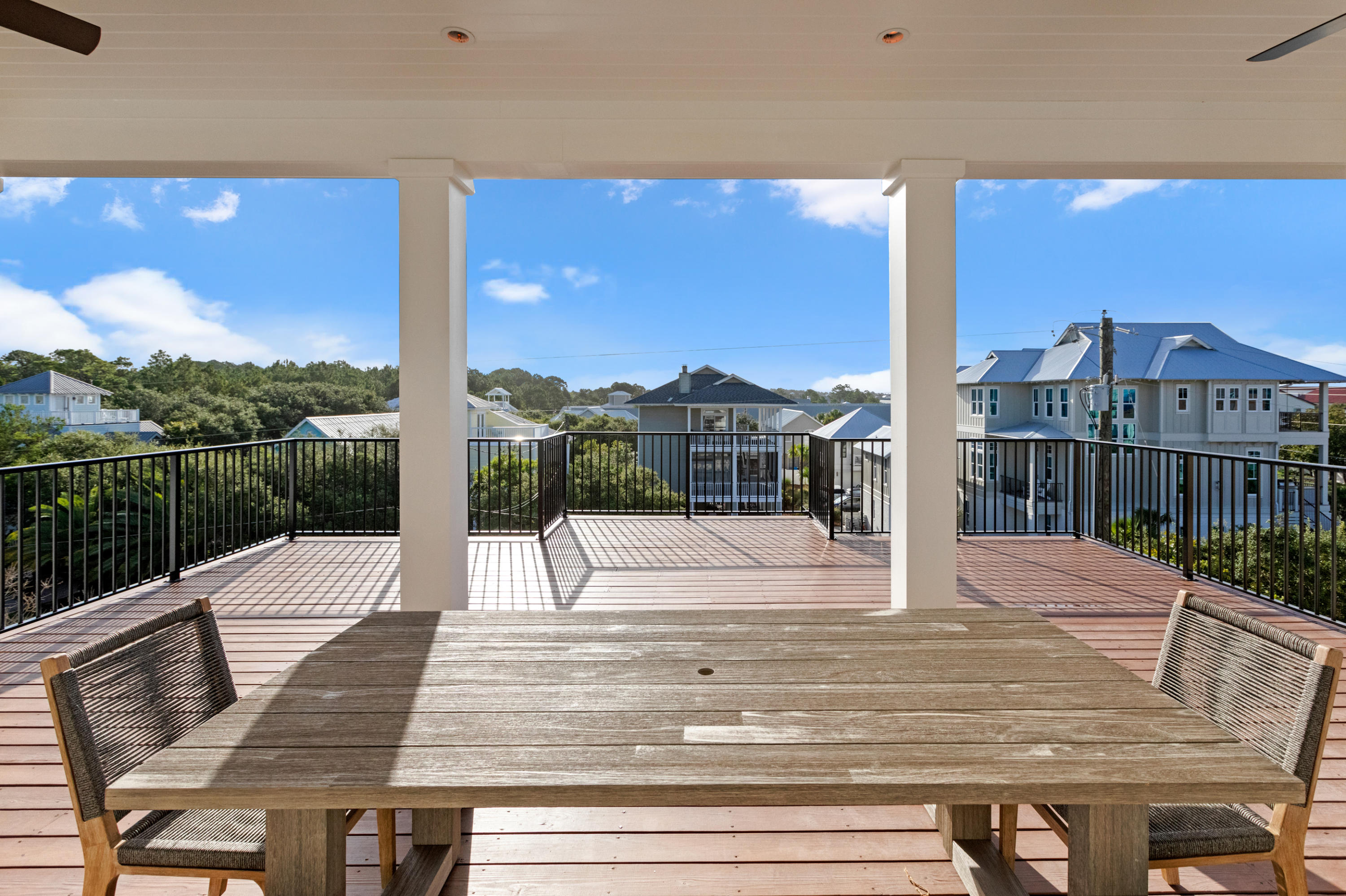 GULF SHORE MANOR - Residential